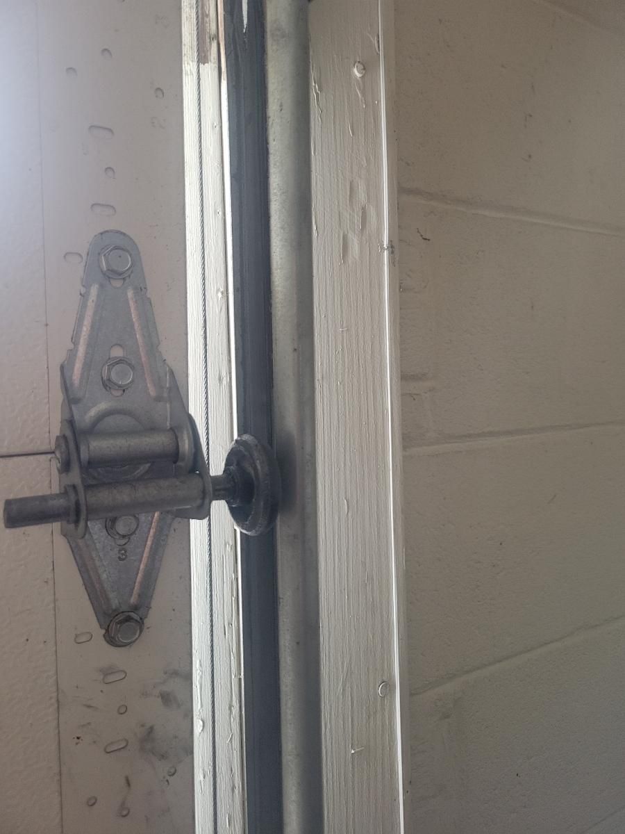  for JR Garage Door and Services in Waldorf, MD