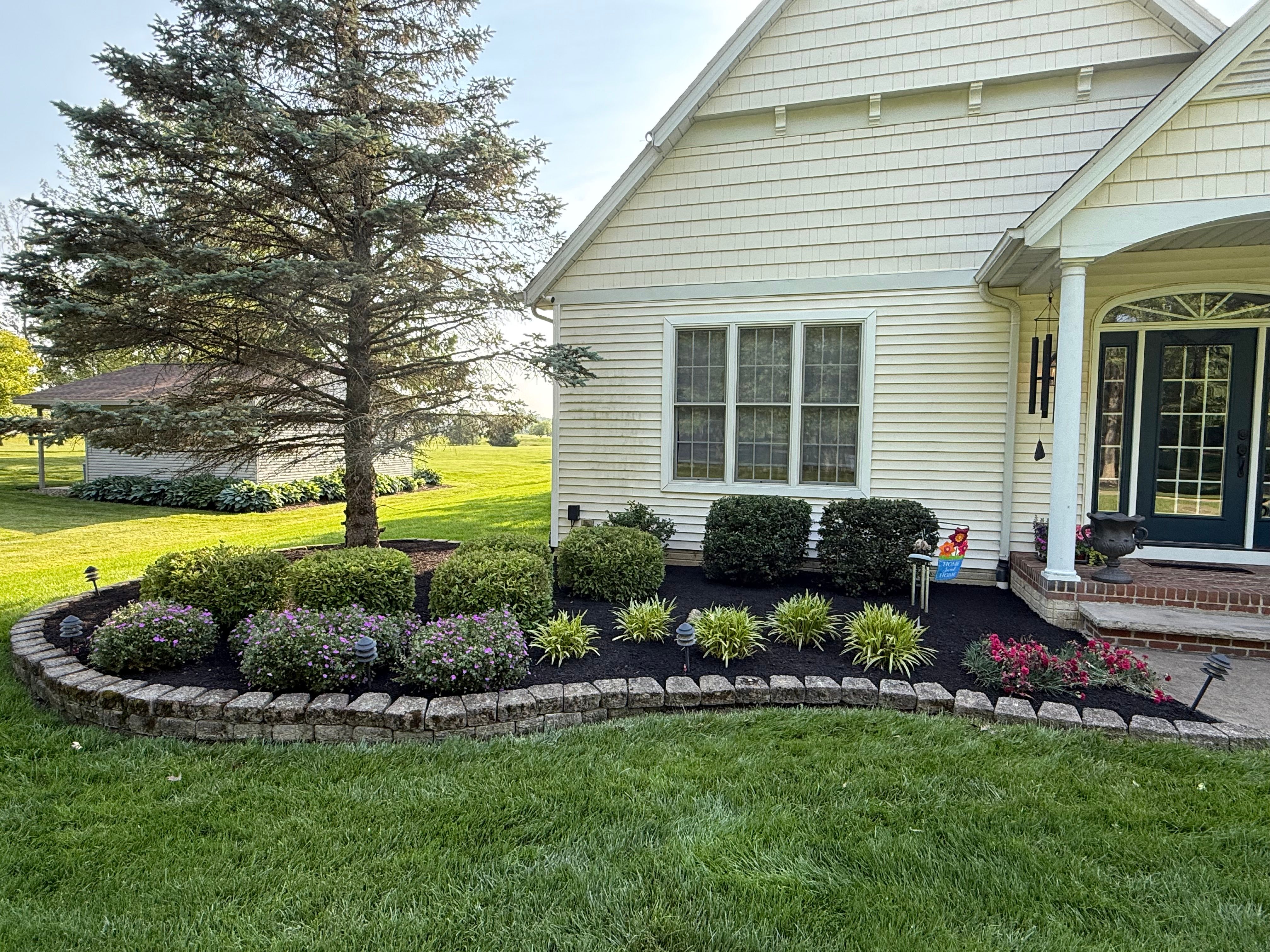 for F&R Landscapes LLC in Lagrange, OH