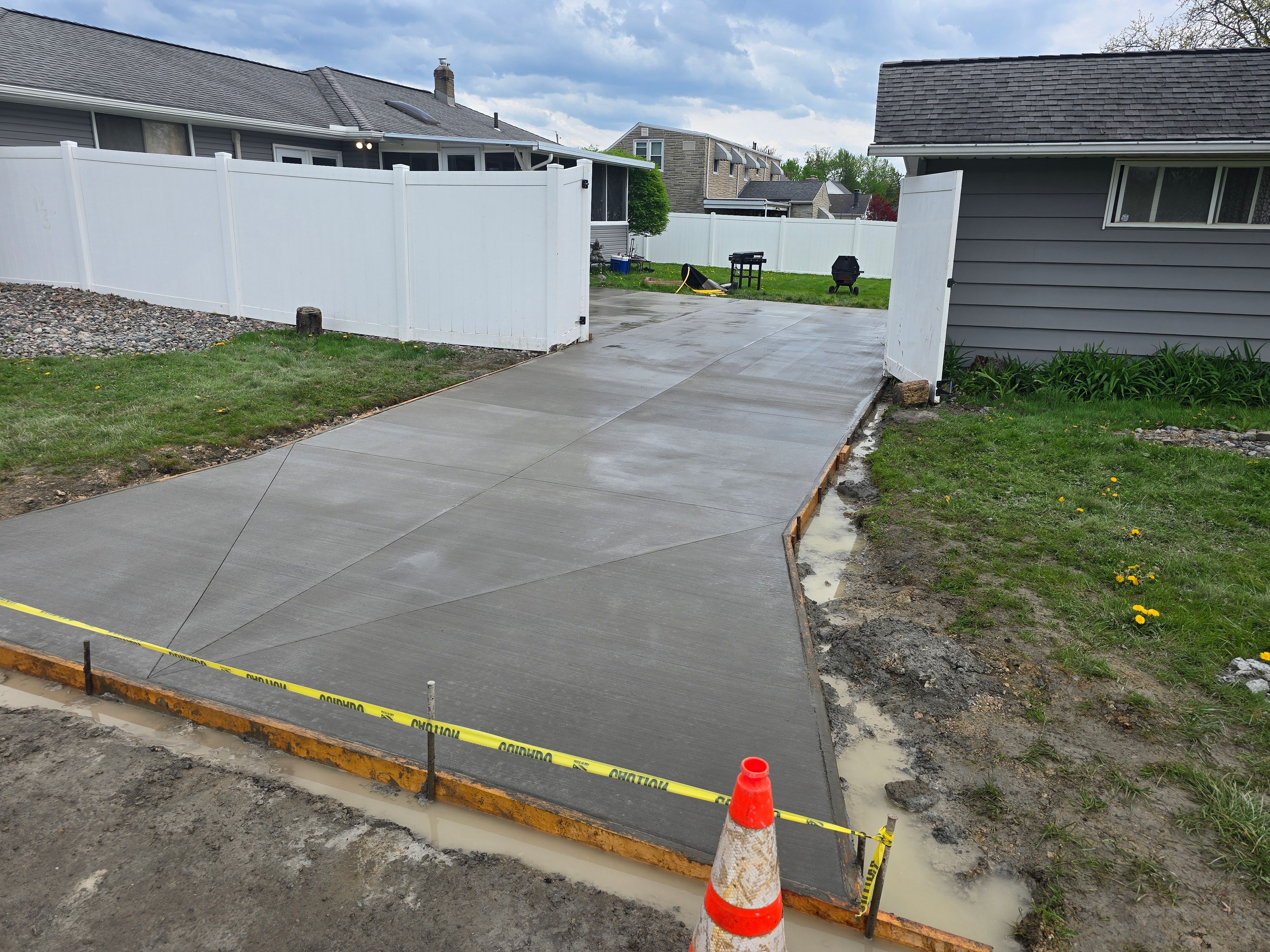  for Williams Custom Concrete in Poland Center, OH