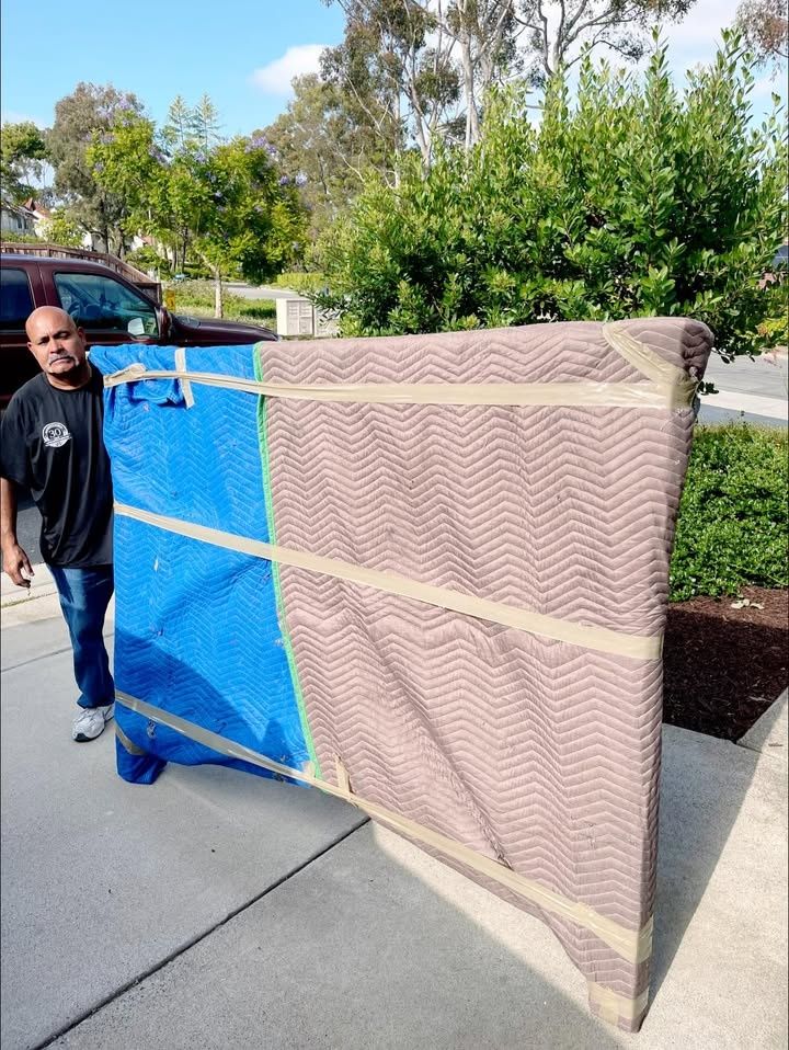  for Hugo’s Affordable Moving Labor in San Diego, CA