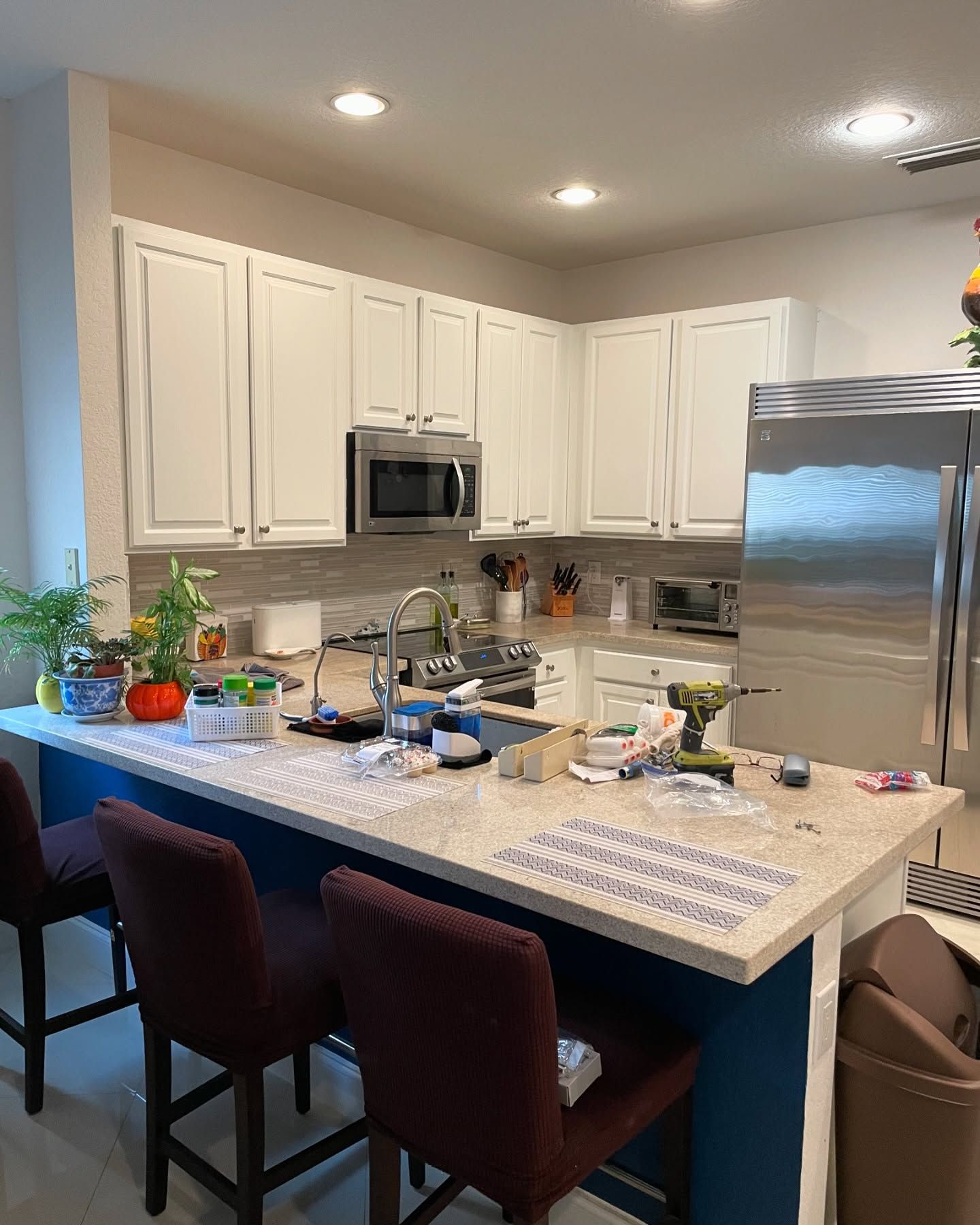  for J & J Refinishing in Fort Lauderdale,  FL