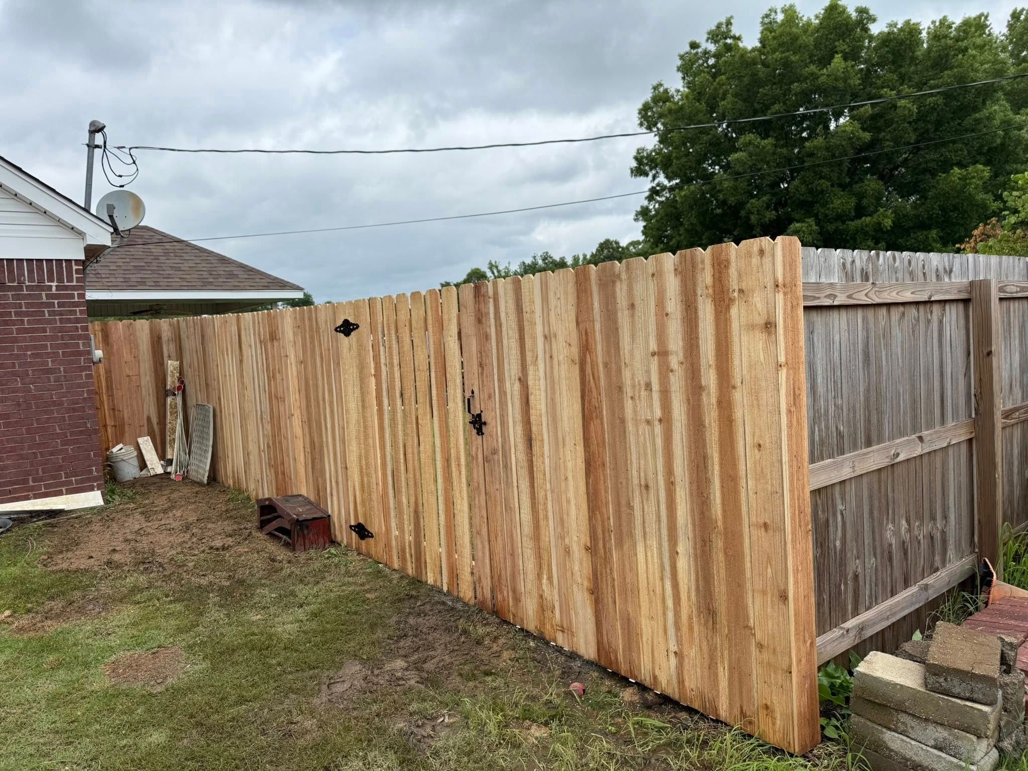  for Frontline Fencing LLC in Hernando, MS