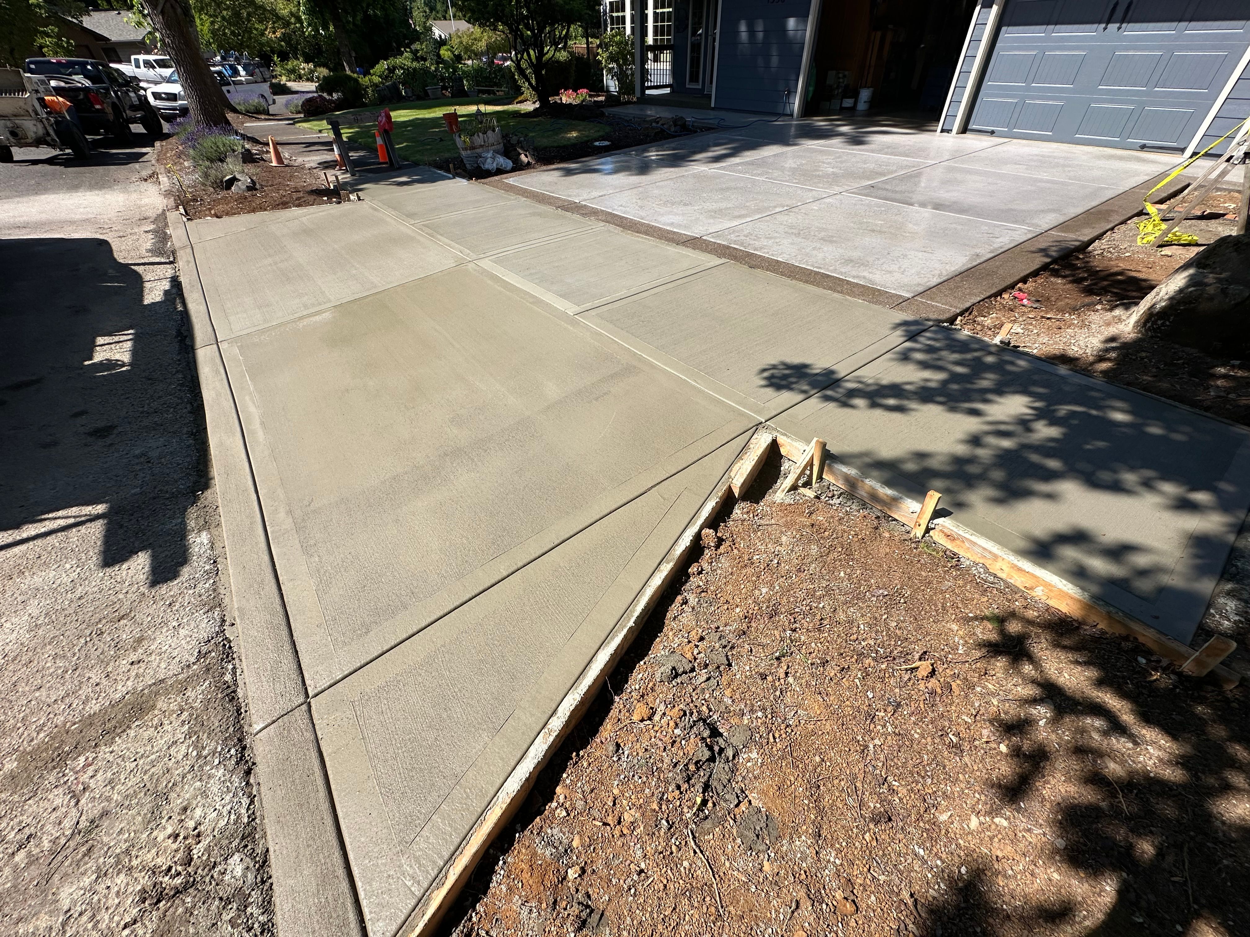  for Olmedo Bros Concrete LLC in McMinnville, OR