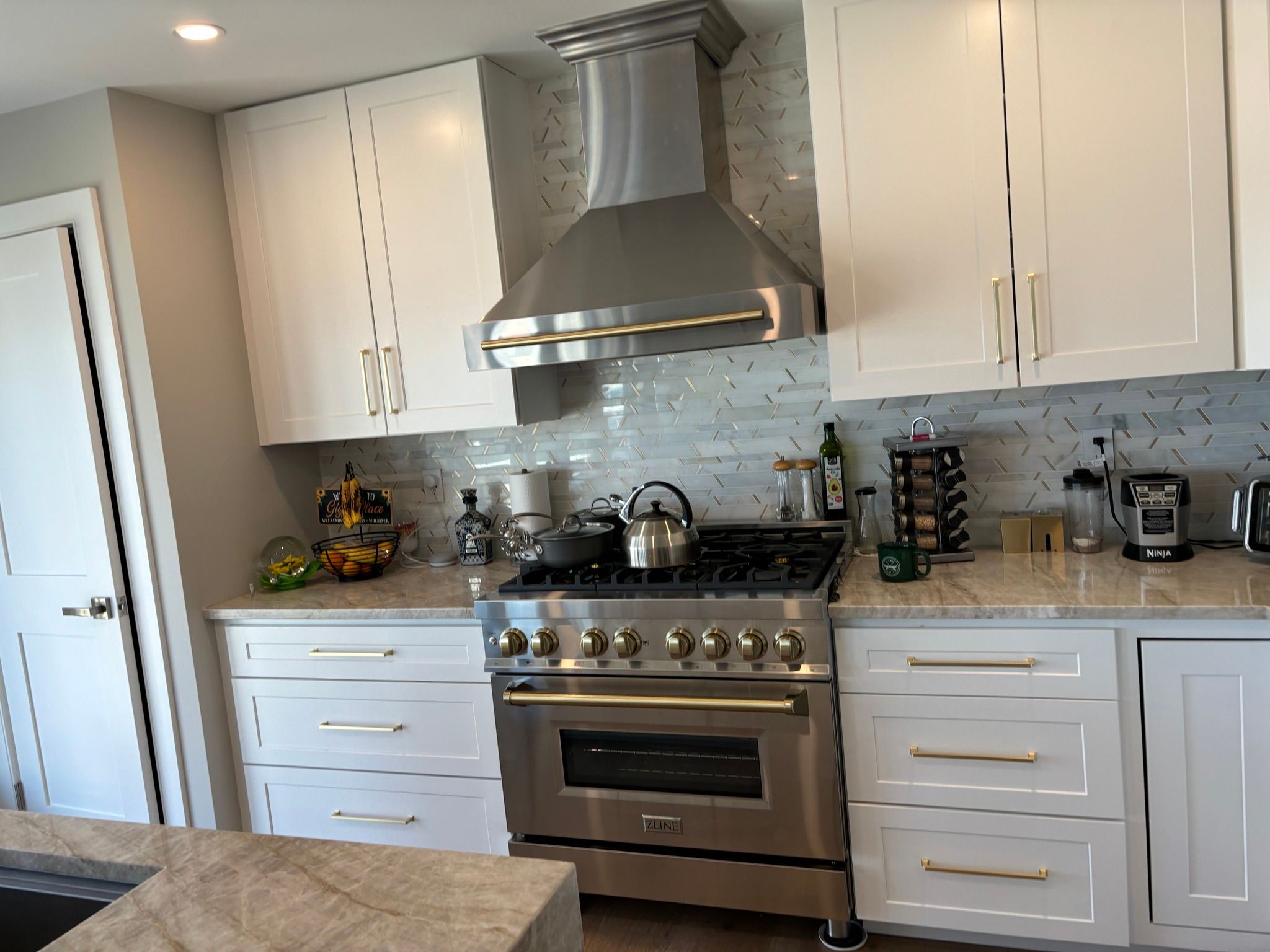  for STORY & Associates in Annapolis, MD