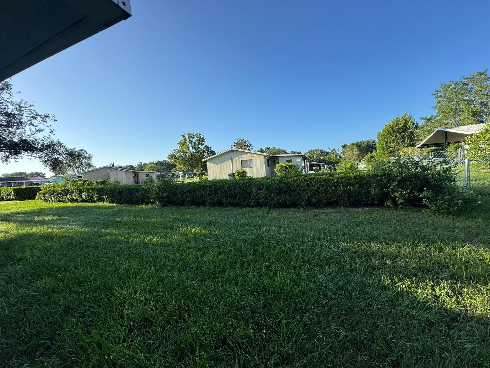 All Photos for Young's Lawn Services LLC in Ocala, FL