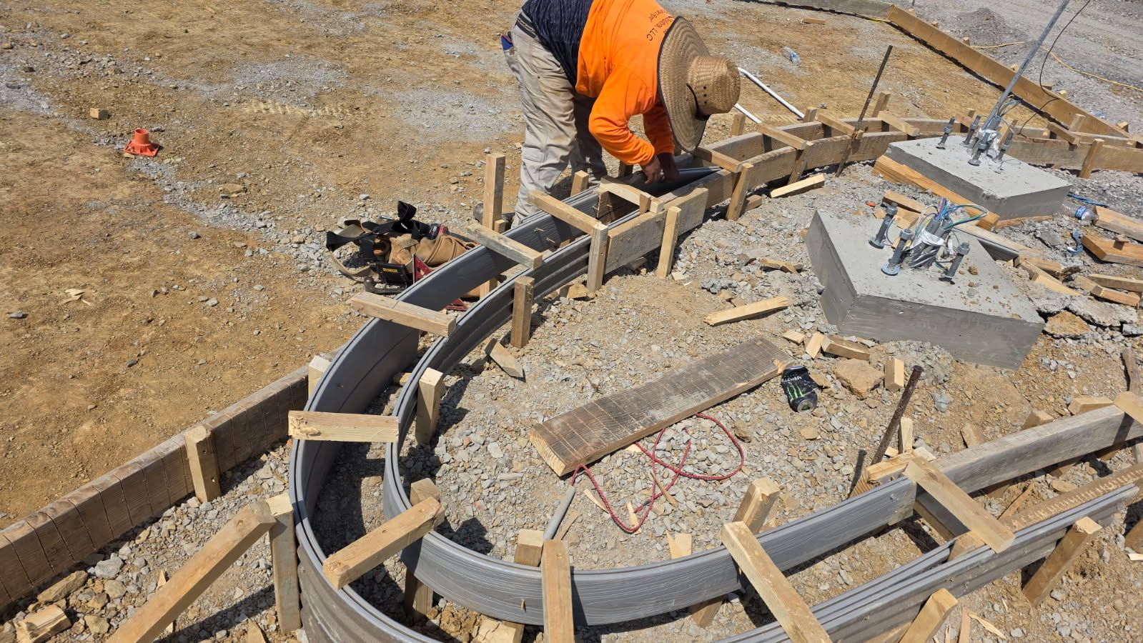  for HR Concrete Solutions LLC in Gatlinburg, TN
