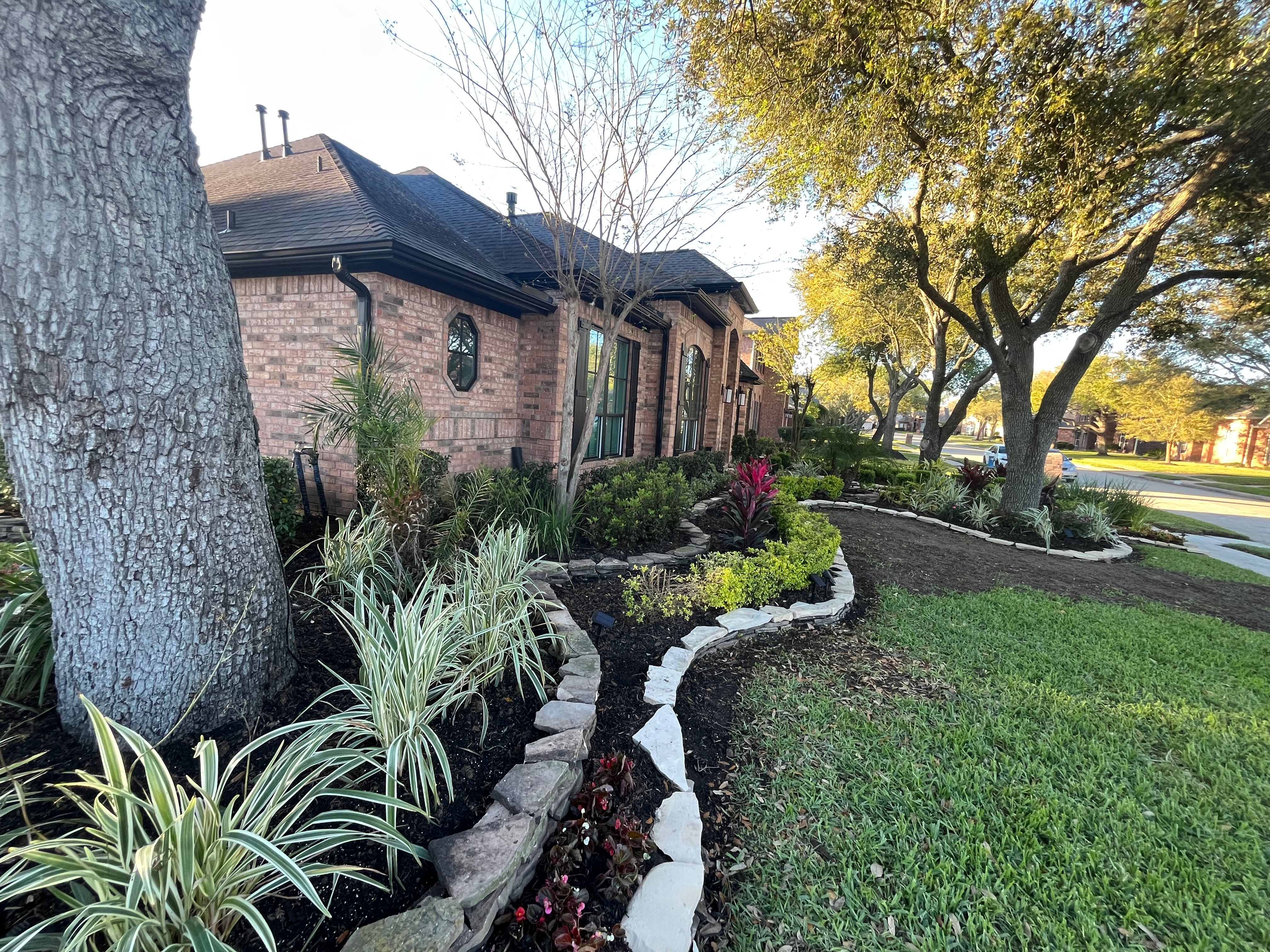  for Garza Lawncare & Tree Service in Pearland, TX
