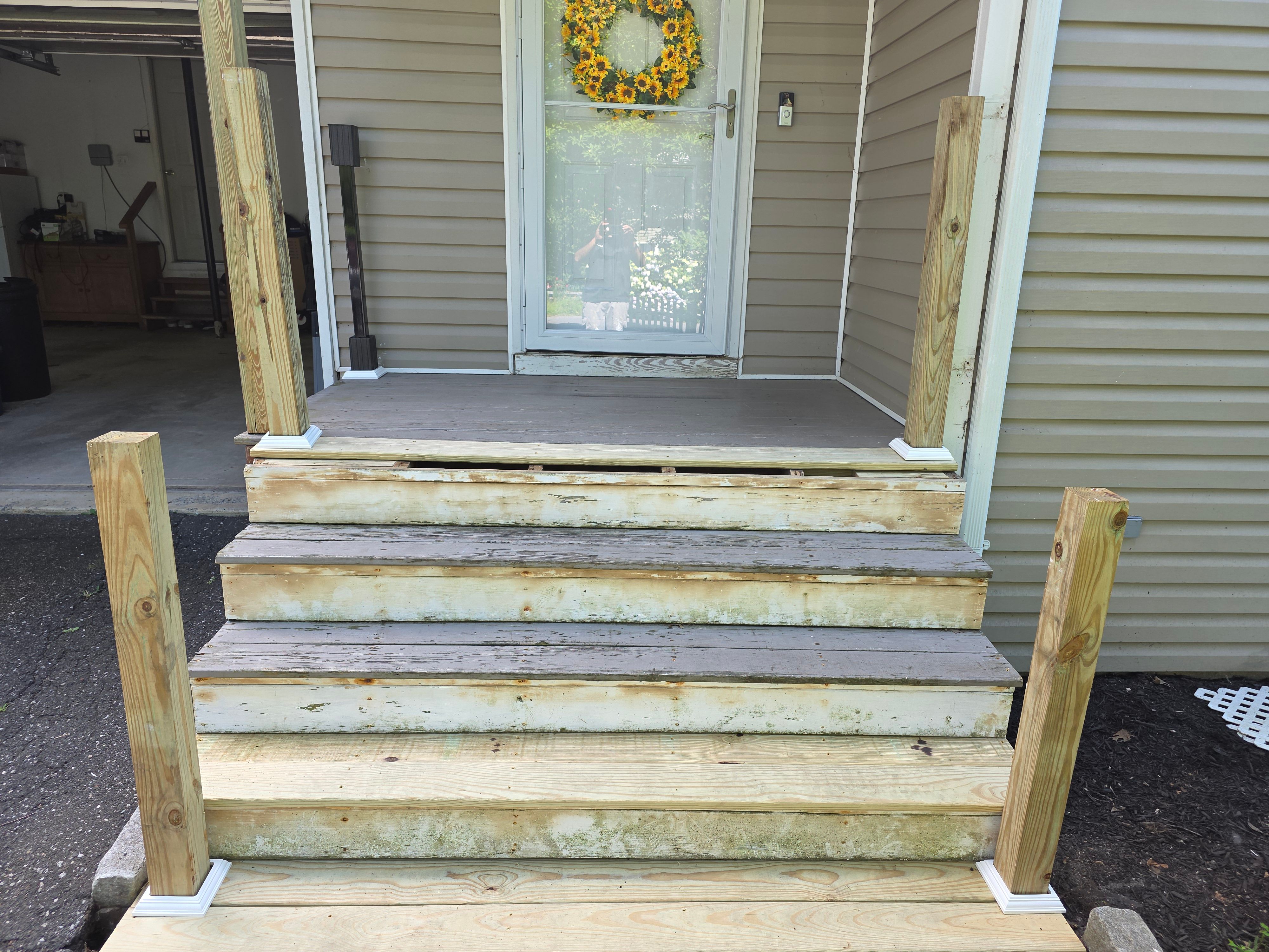  for East End Maintenance Construction Solutions in Suffolk County, NY