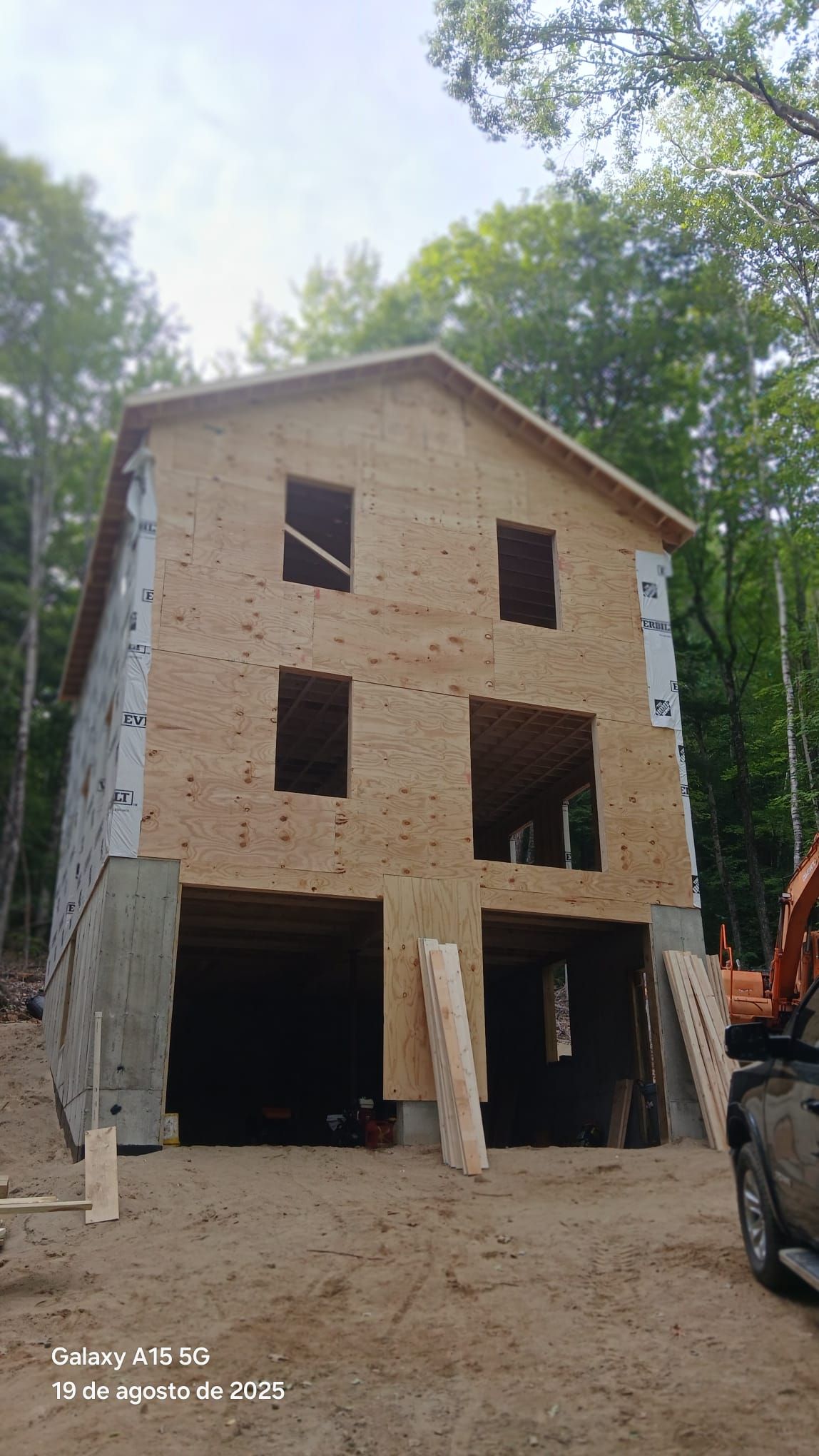 All Photos for 99 Construction in Ashland, NH