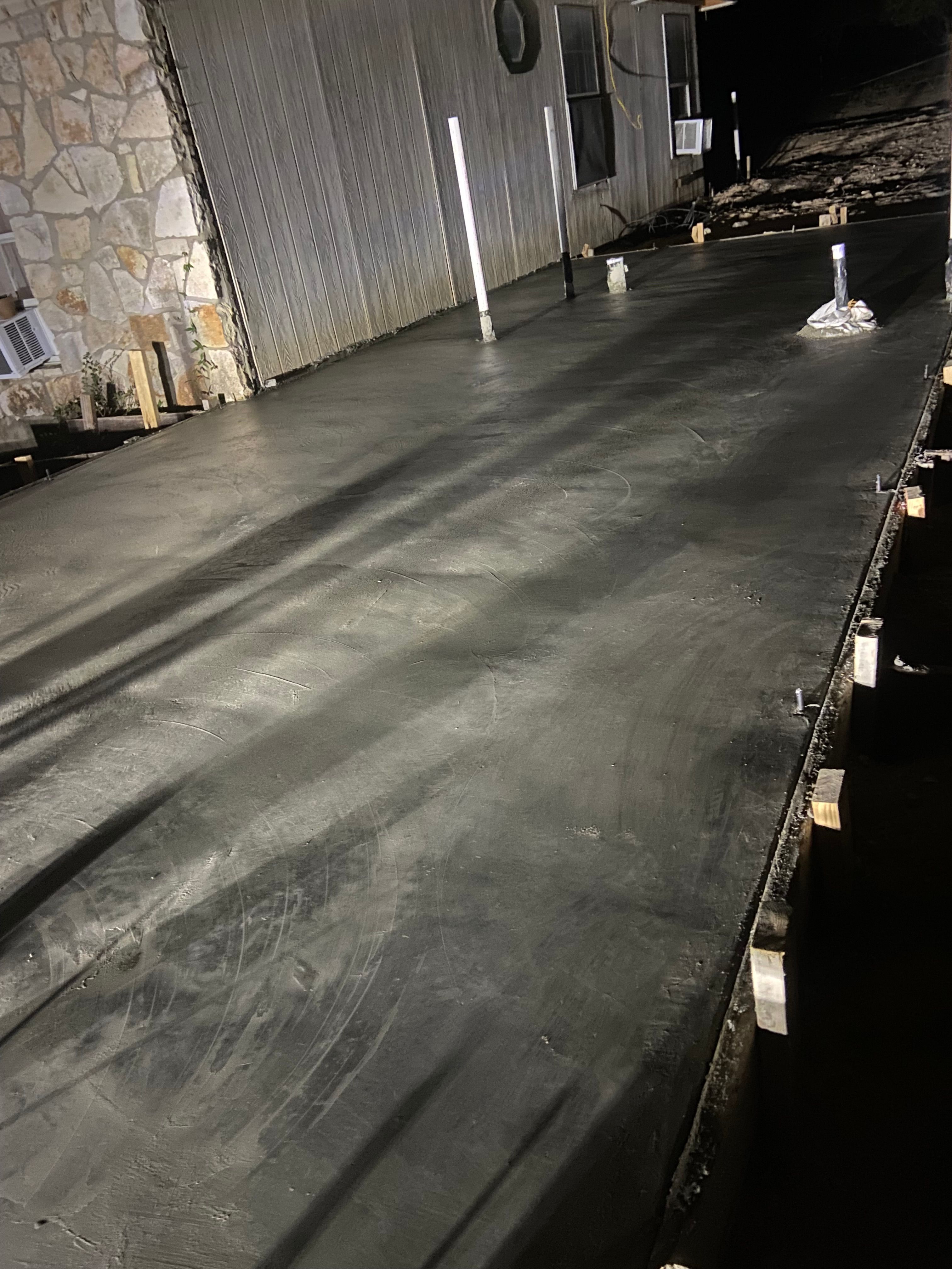  for Leo's Concrete Crew in Elgin, TX