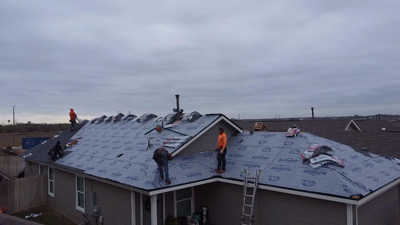  for Diamond Ridge Roofing in Pleasanton, TX