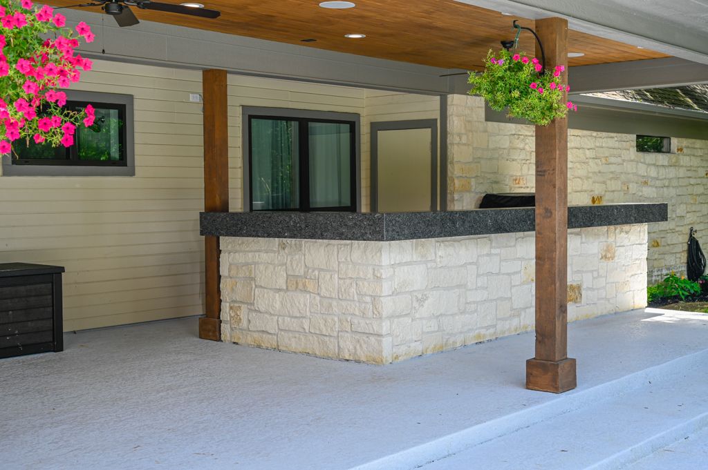  for Piney Woods Renovations in Tyler , TX