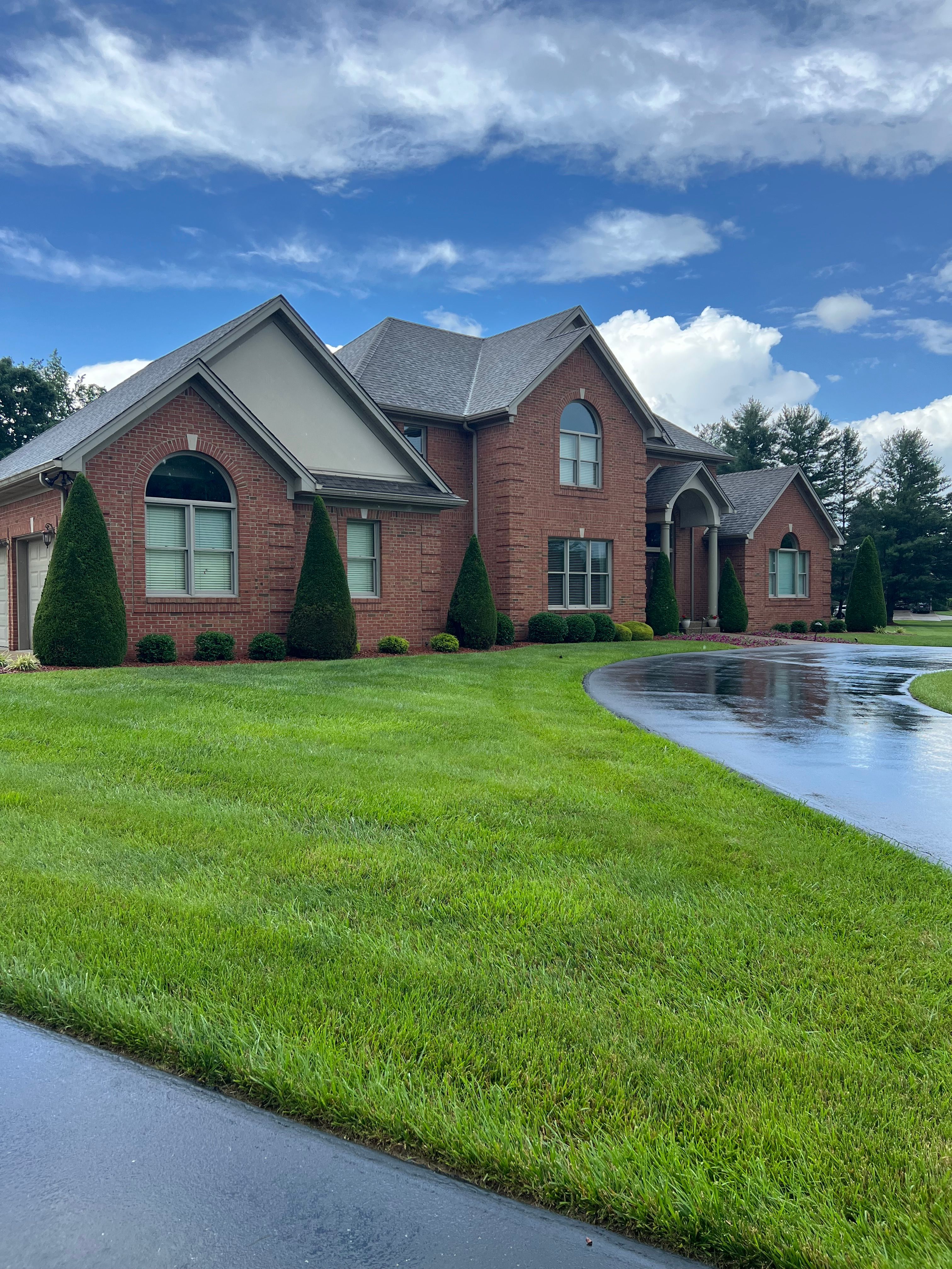  for Full Service Landscaping in Louisville, KY