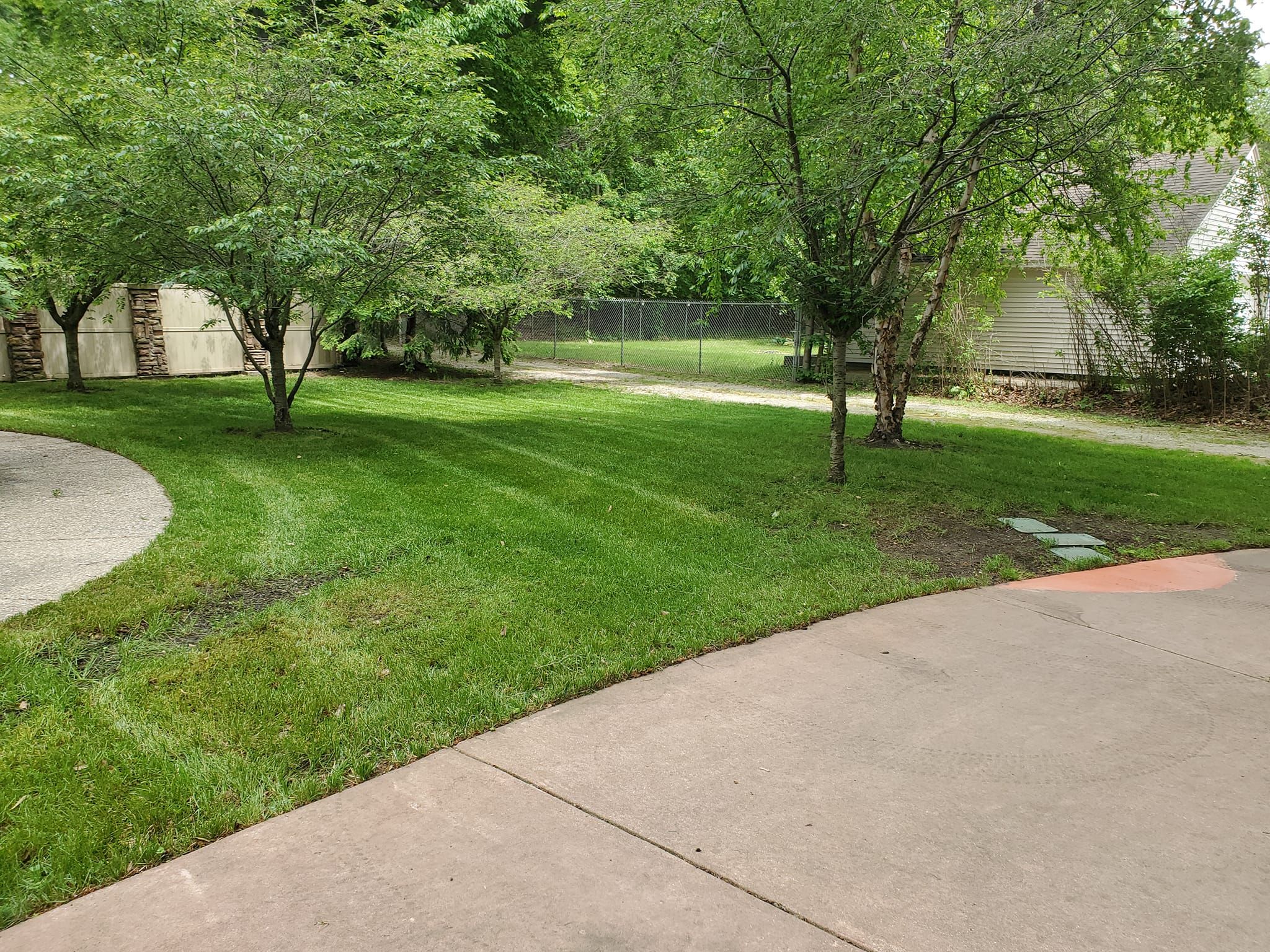Landscaping for Fred's Lawncare in Muskegon, MI