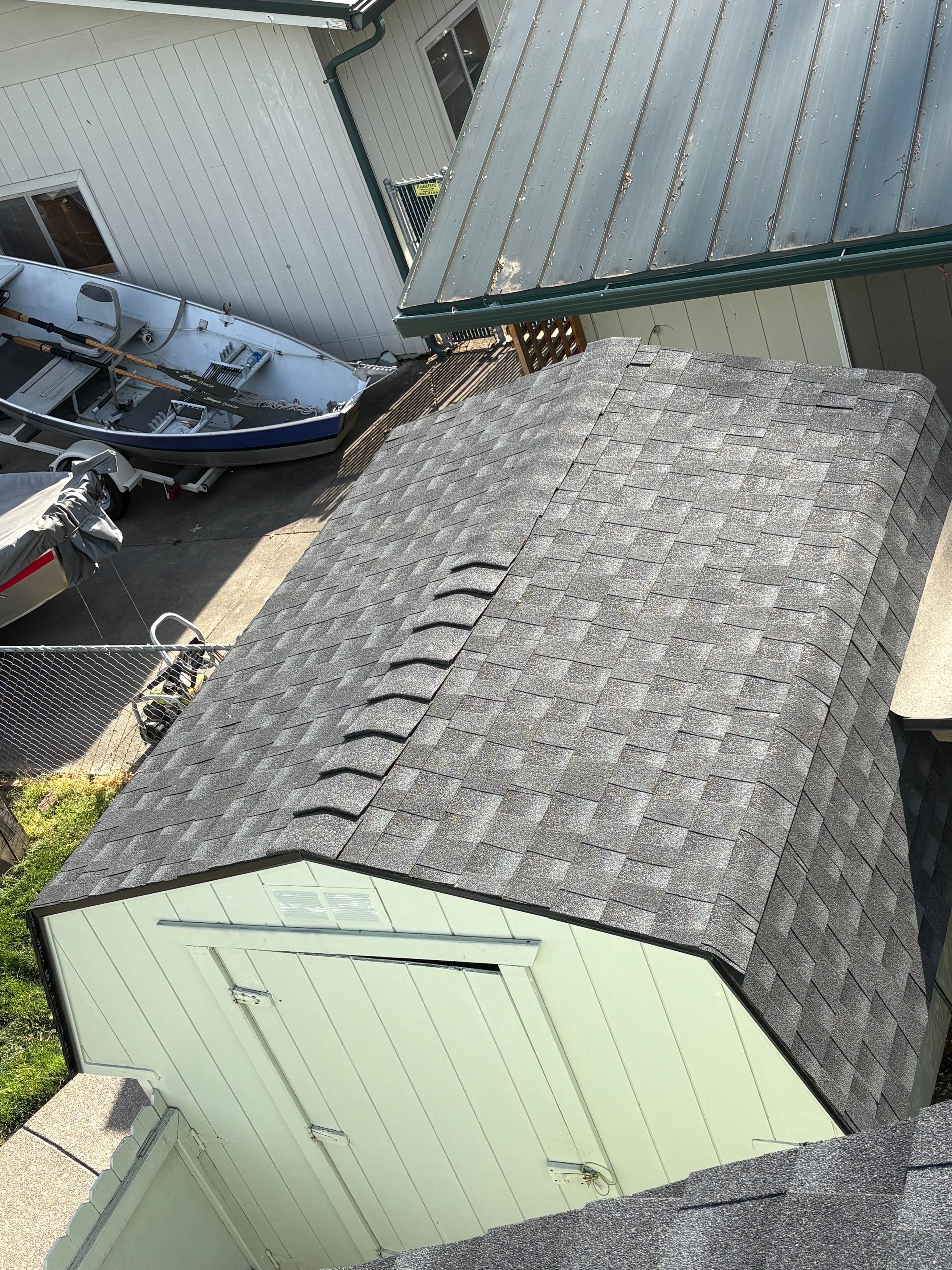  for Crestwell Roofing Plus LLC in Grants Pass, OR
