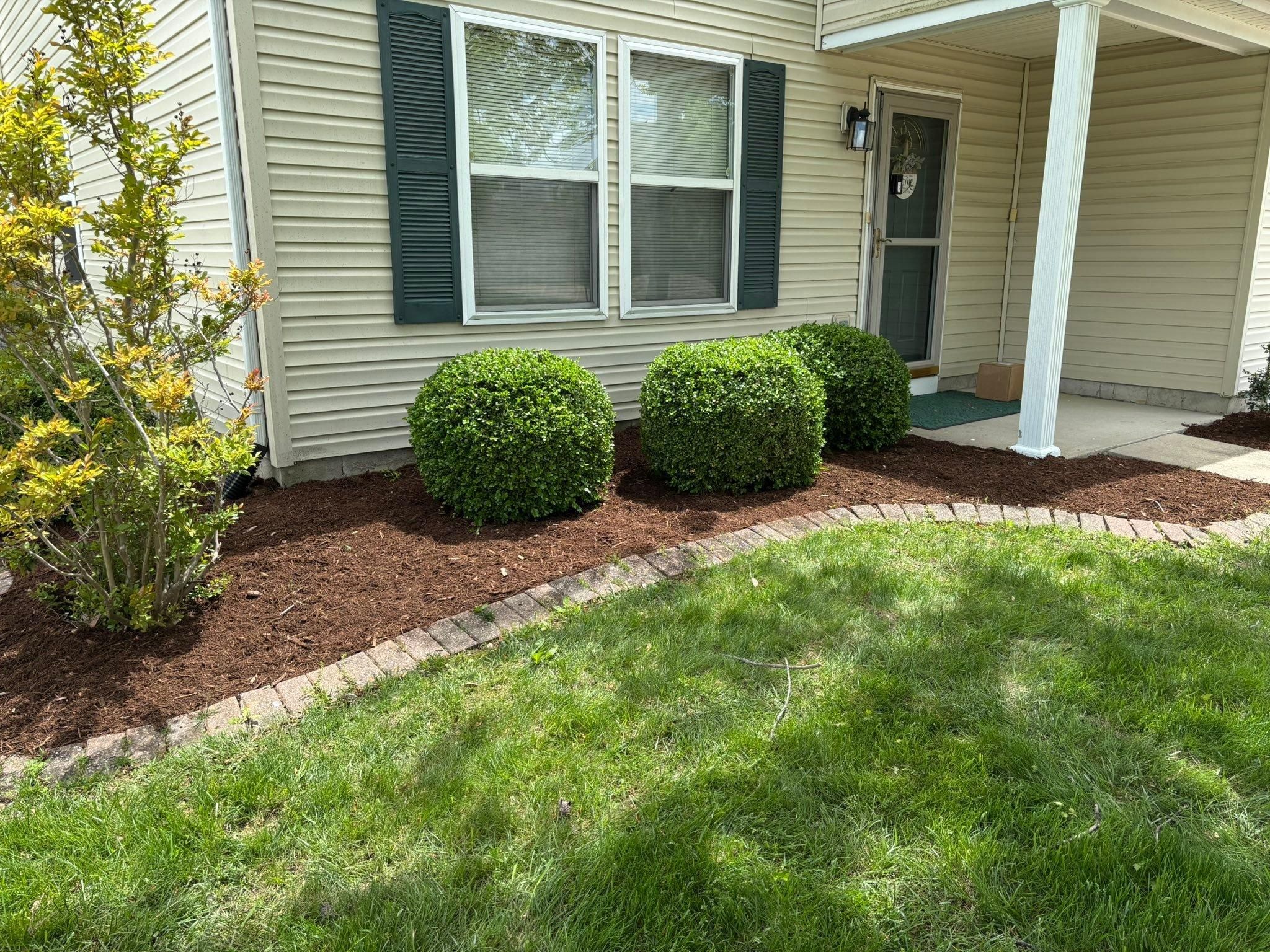  for Andrew's Lawn Service LLC in Lebanon, IL