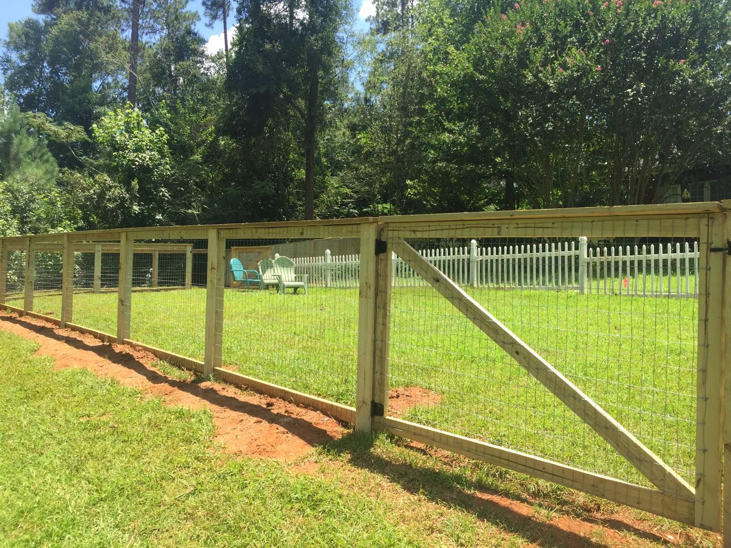  for Barnes Family Fencing in Graceville, FL