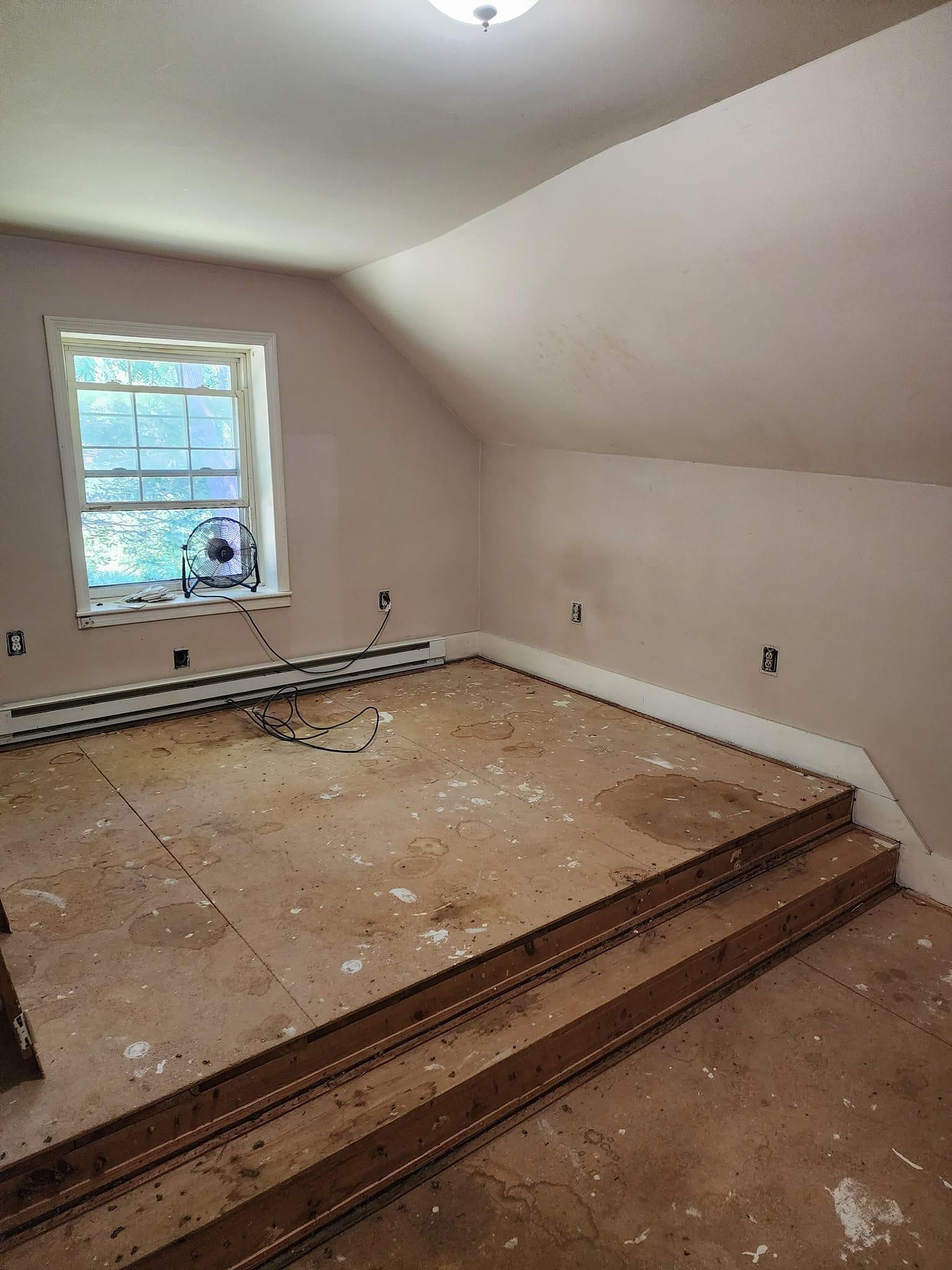  for The Hammer Man Can in Alton, NH