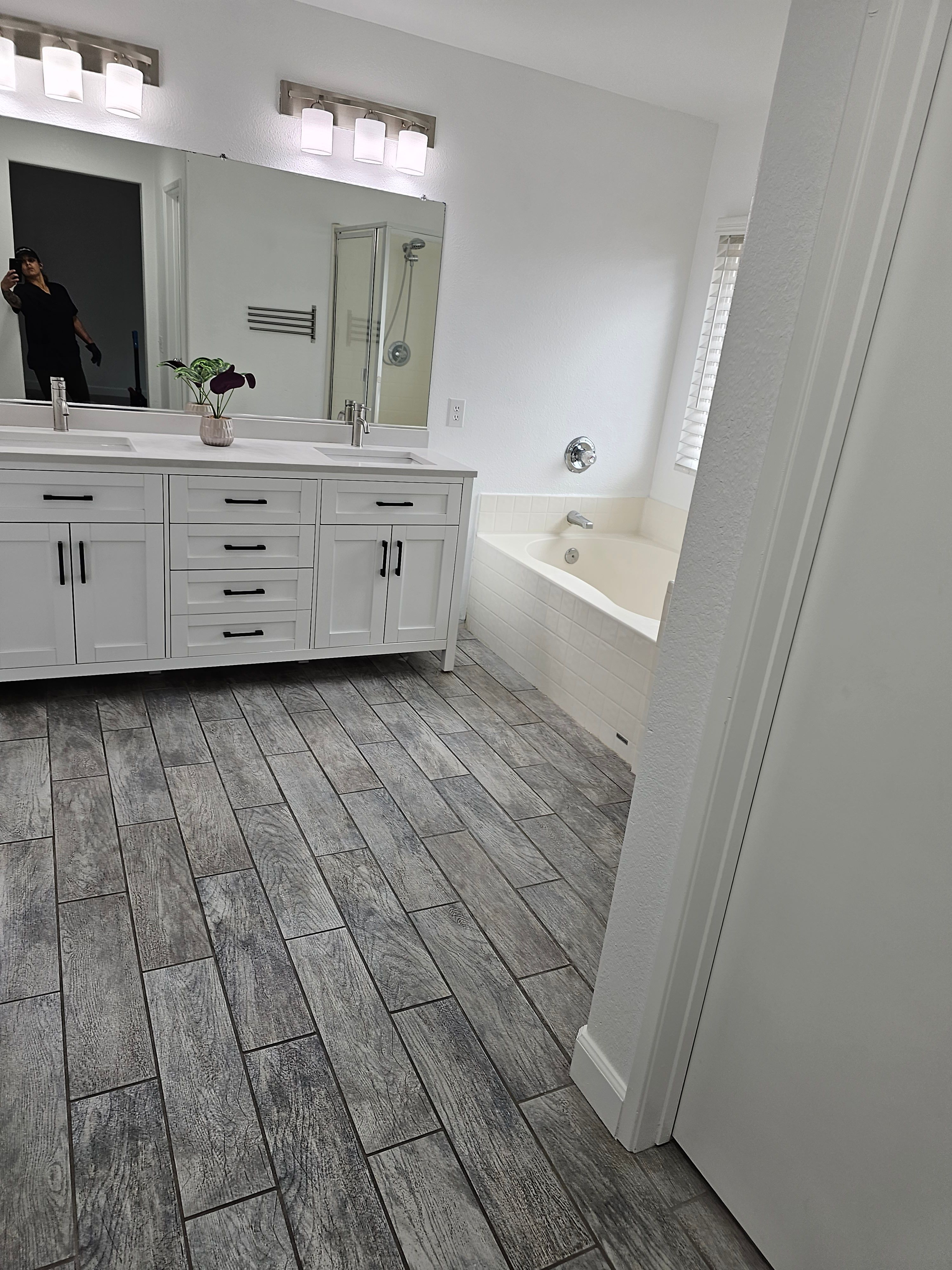  for BCB Cleaning Services in Corona, CA