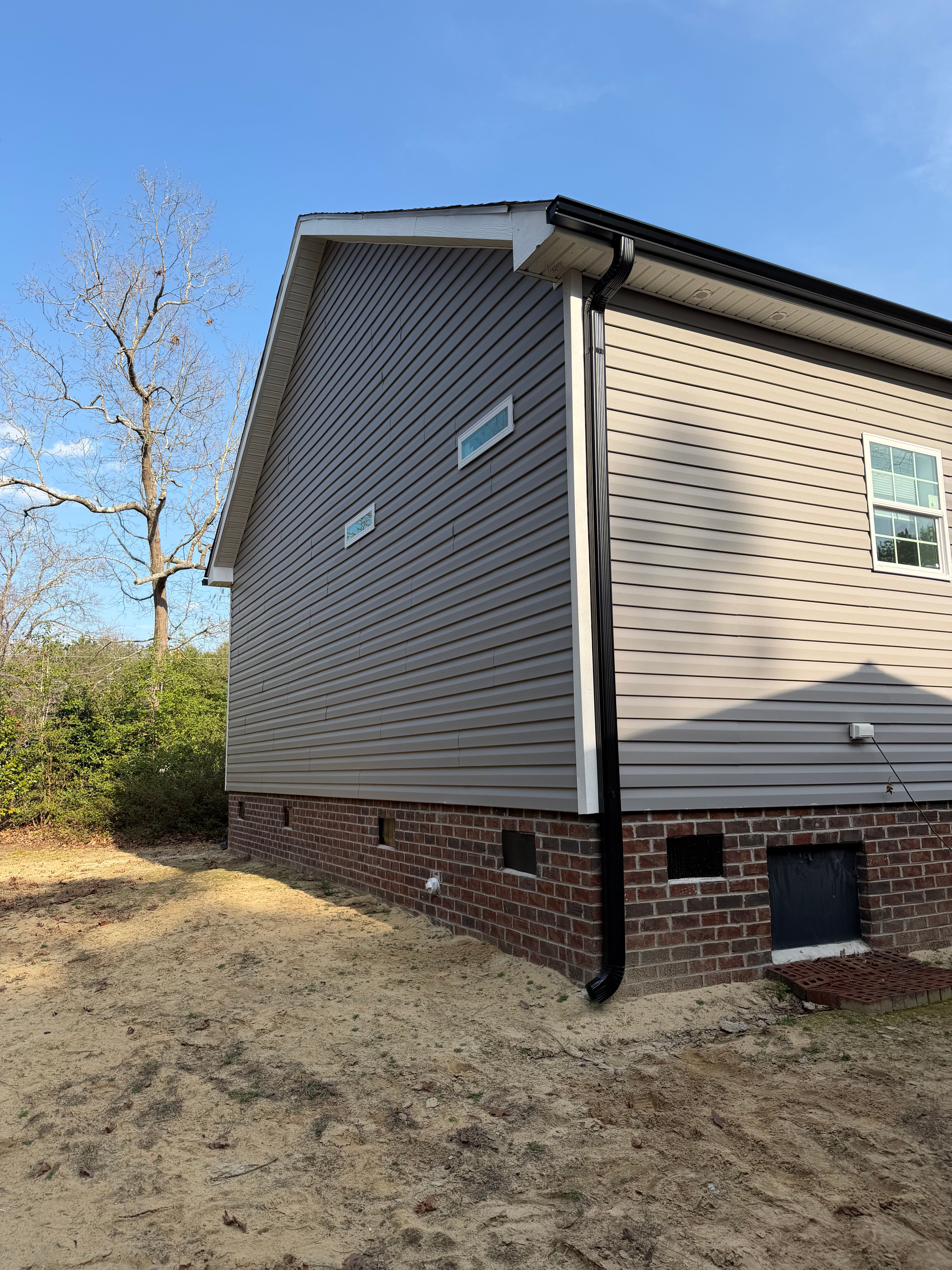  for Lee’s Hill Top Contracting in Oxford, NC