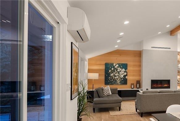  for Rainier Air Services in Kent, WA