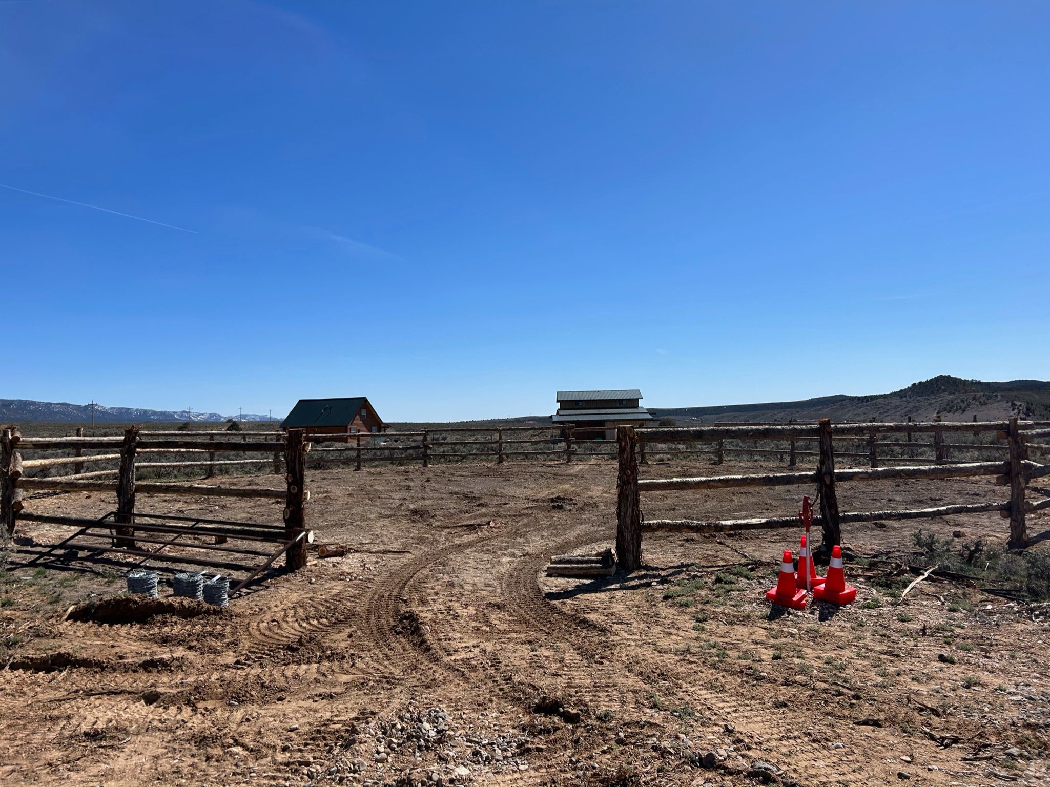 Fences for Burton Fencing in Parowan, UT
