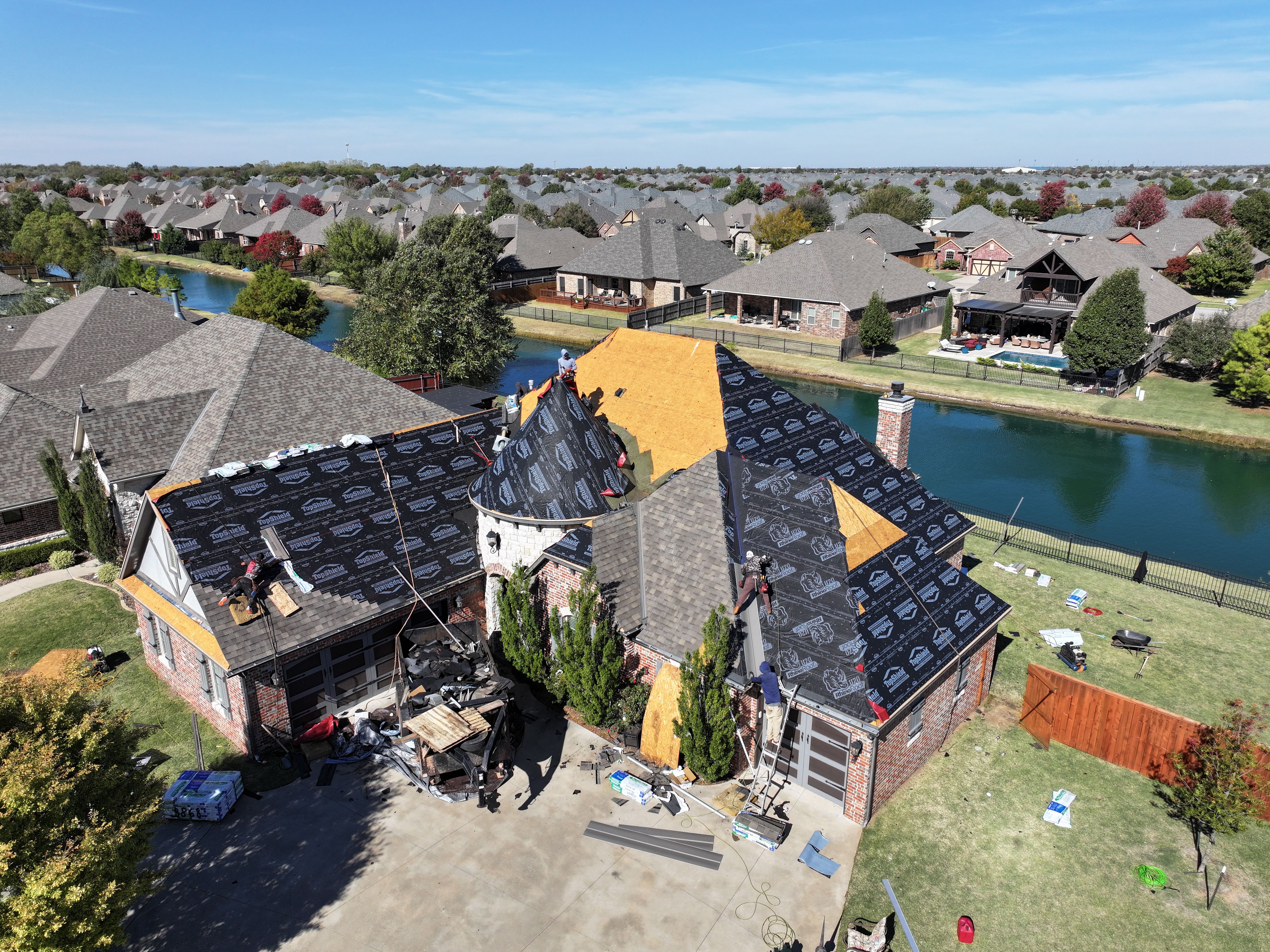  for Clutch Roofing & Construction in Mustang, OK