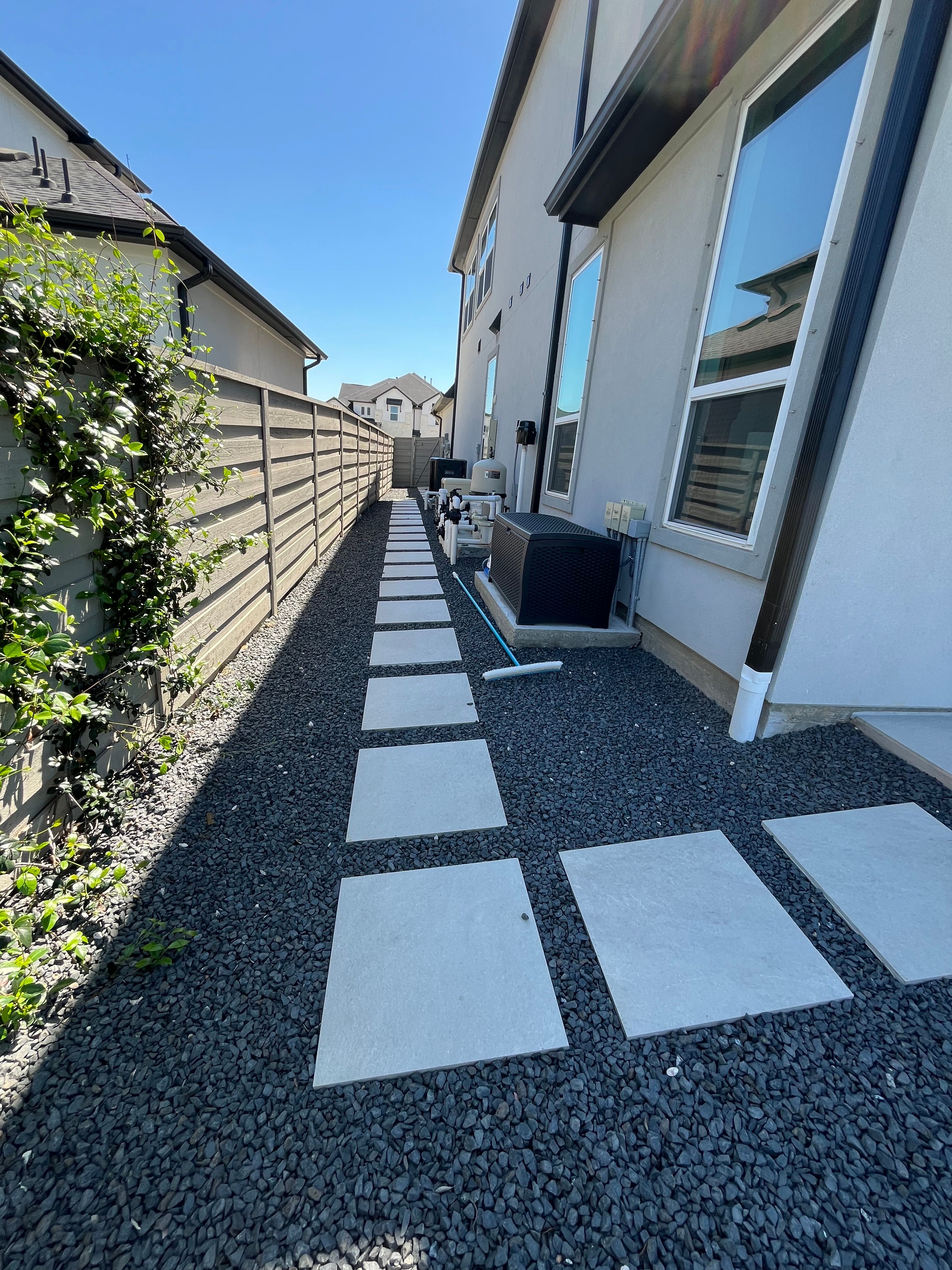  for Garza Lawncare & Tree Service in Pearland, TX