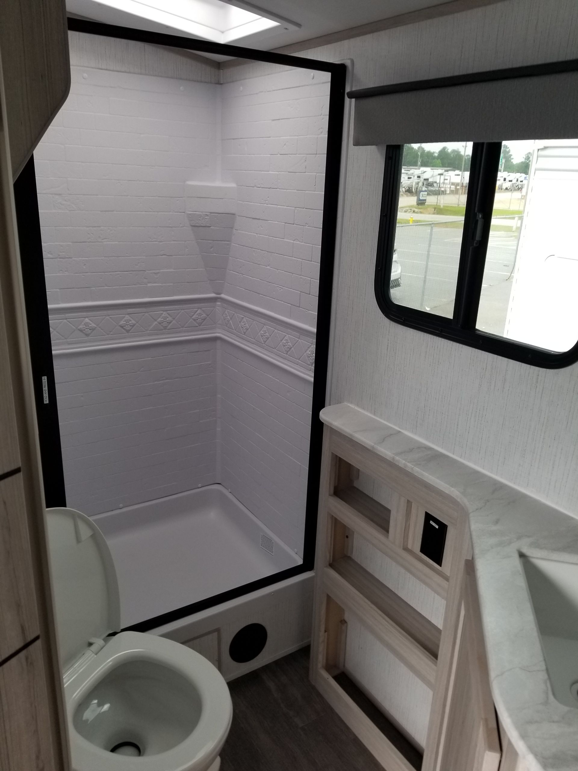 All Photos for Paradise RV Rentals in Perry, GA