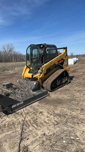  for B & M Land Management in Green Bay, WI