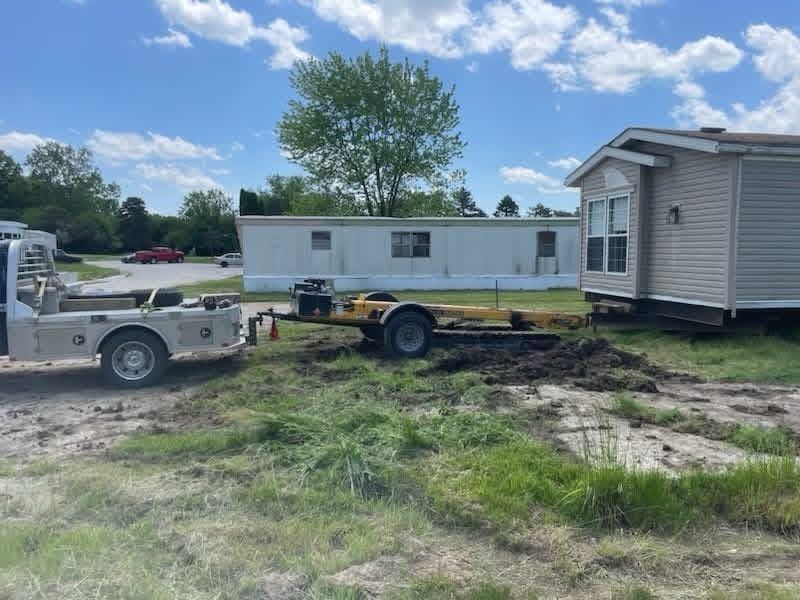  for USA Mobile Homes in Lansing, MI
