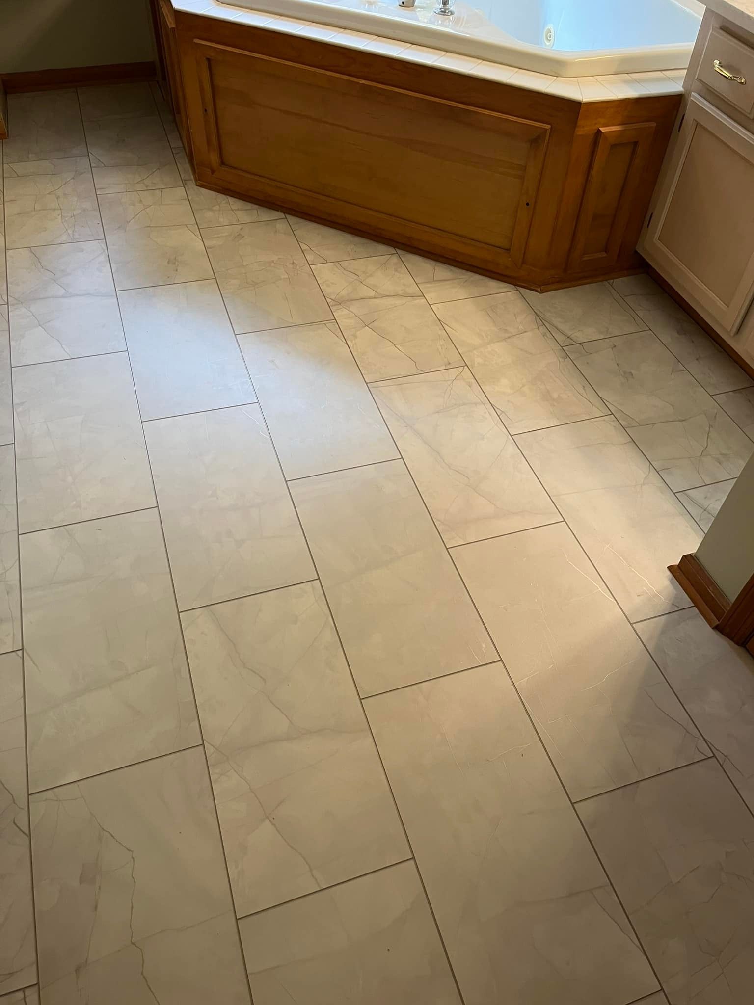  for Everglow Flooring in Columbus, OH