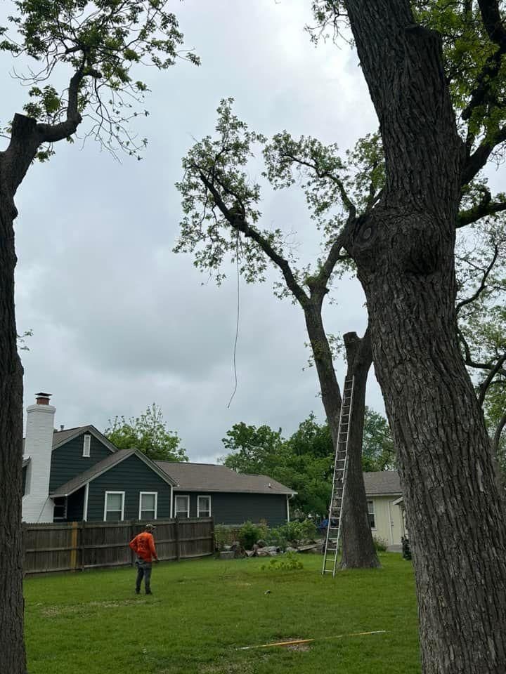 Mowing for Allen Lawn Care in Taylor, Texas