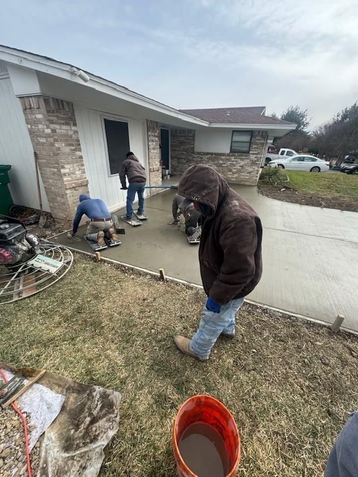  for Living Stream Renovations LLC in Dallas, TX