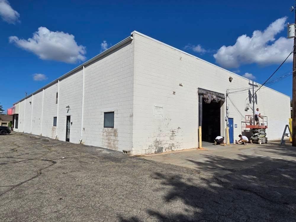  for Rolling Magic Paints in Washington Township, MI