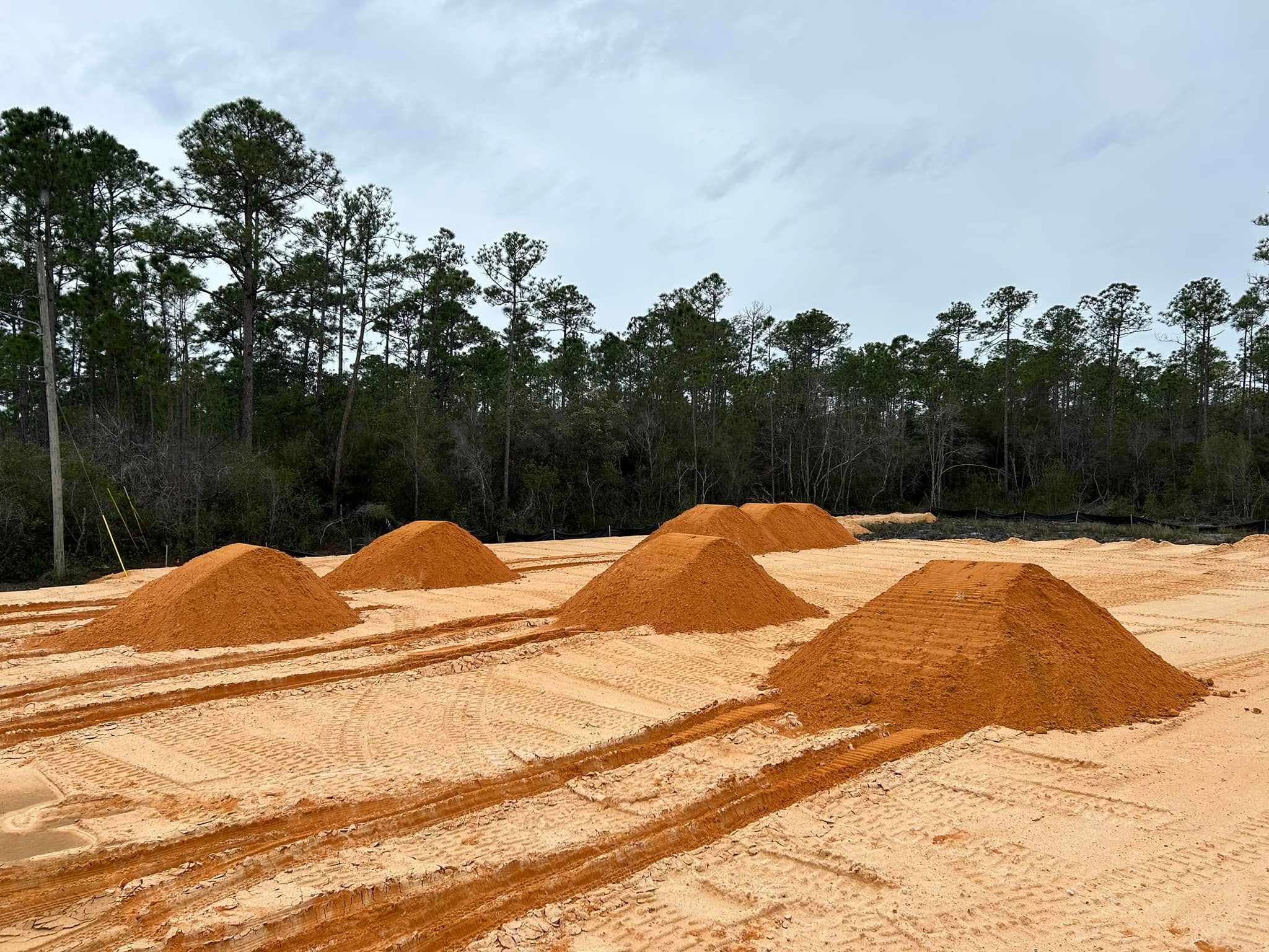  for Dirt for Sale-Dirt Worxs Inc in Navarre, FL