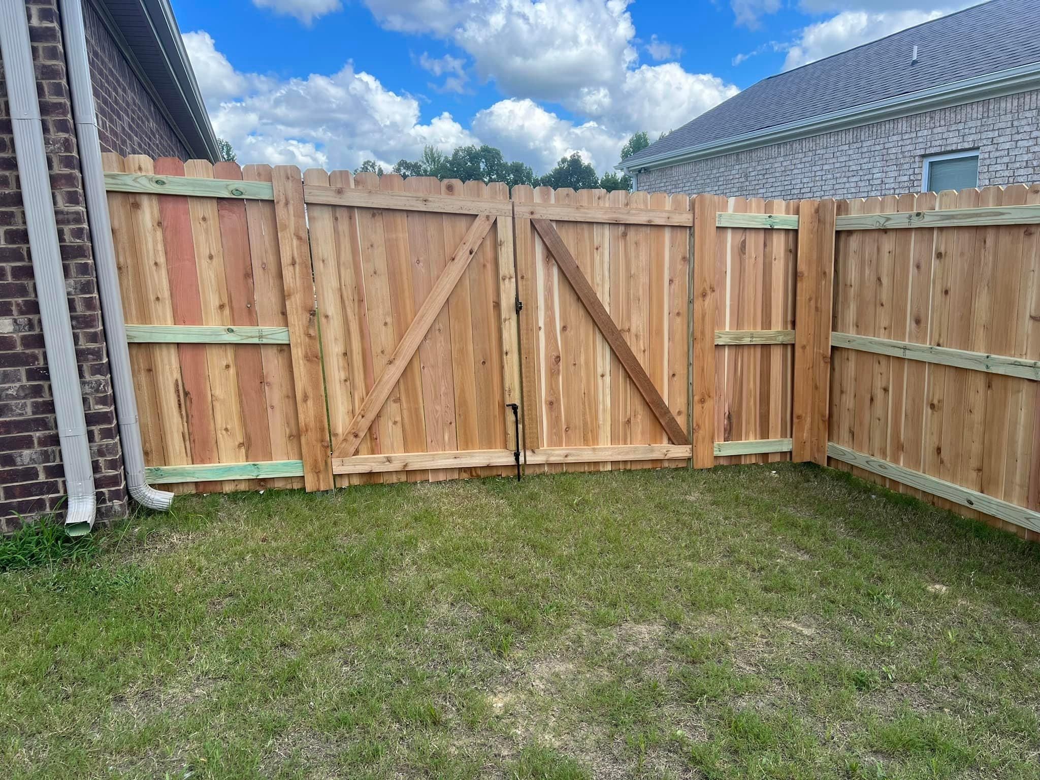  for Manning Fence, LLC in Hernando, MS