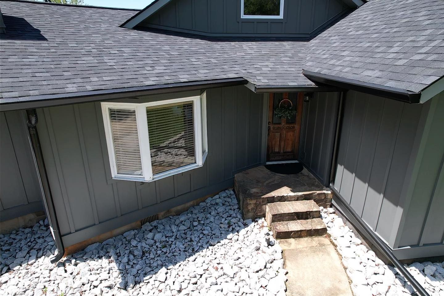  for Dollar Roofing & Gutters in Jeffersonville, GA