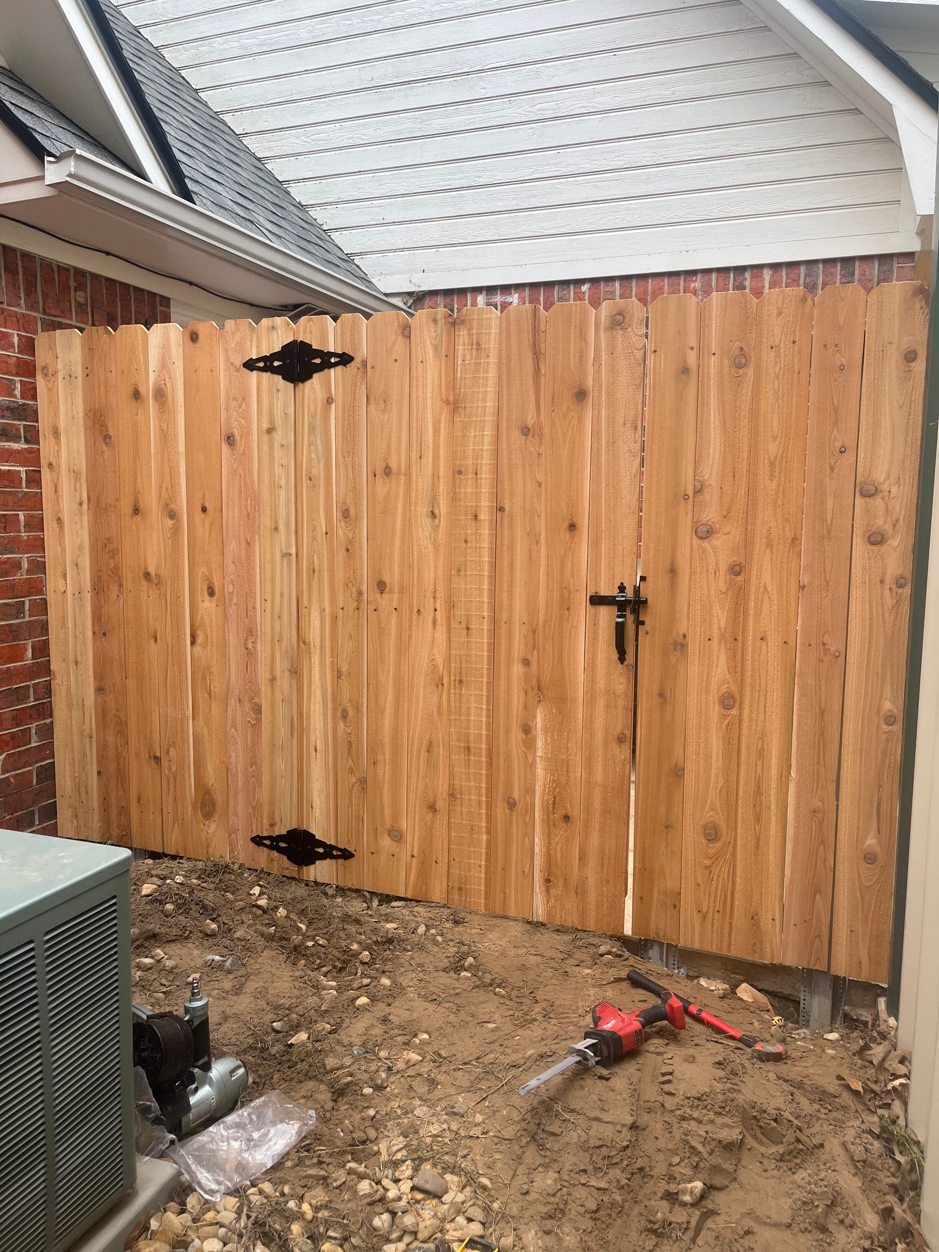  for JR Fences in Lindale, TX