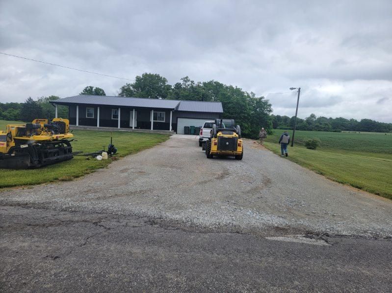  for Smith's Paving and Sealcoating in Rushville, IN