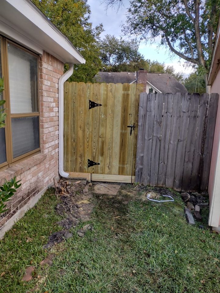  for Ranch Off Fencing in Cleveland,  TX