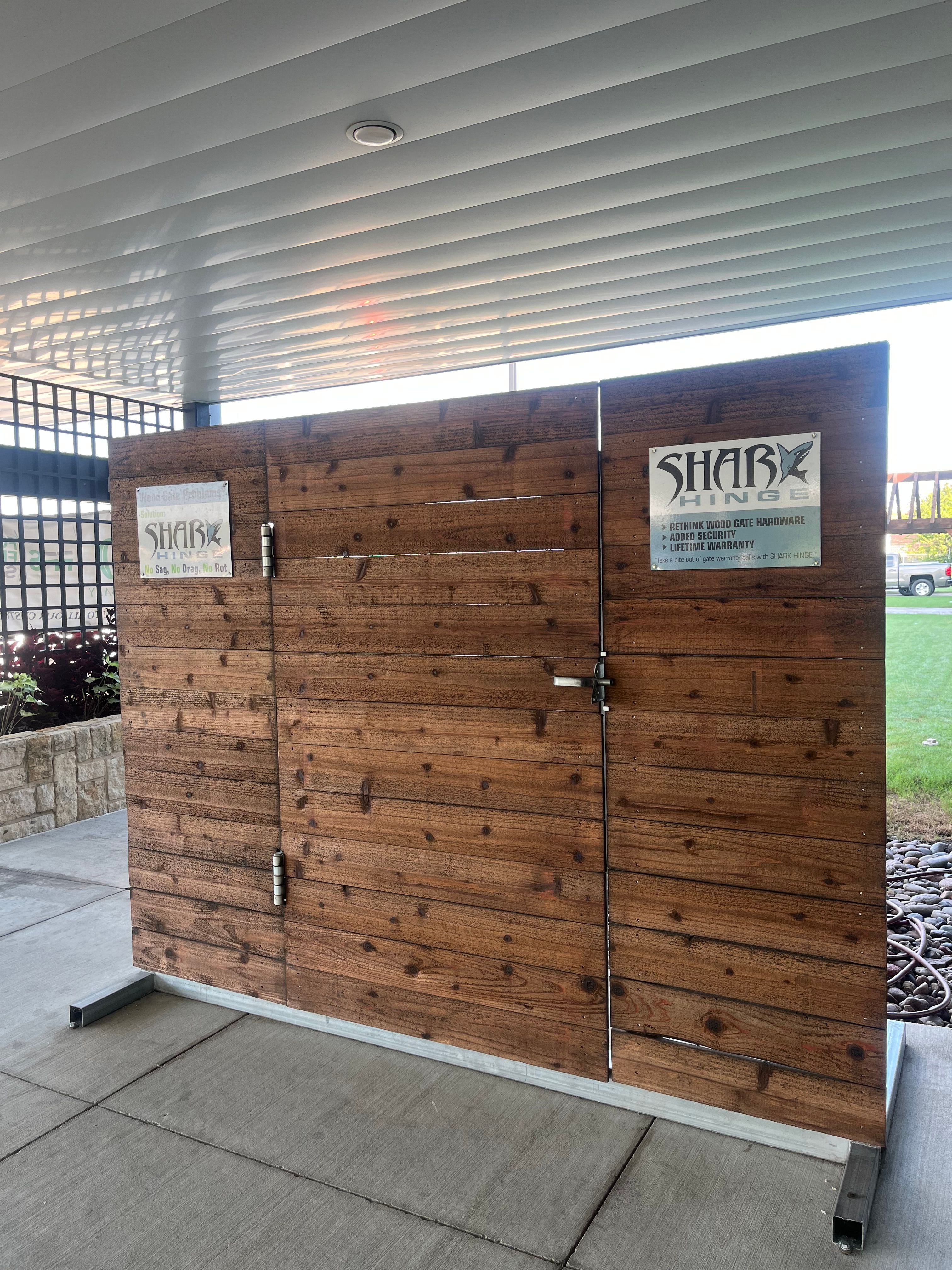  for JR Fences in Lindale, TX