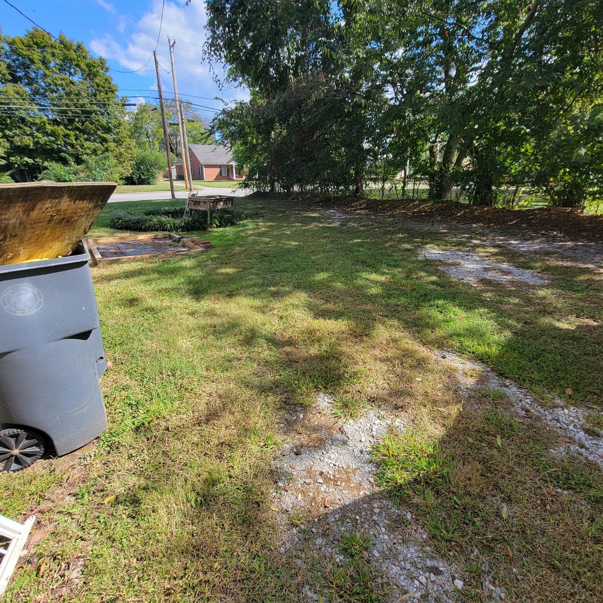  for Z's Land Management & Forestry Mulching in Smithville, TN