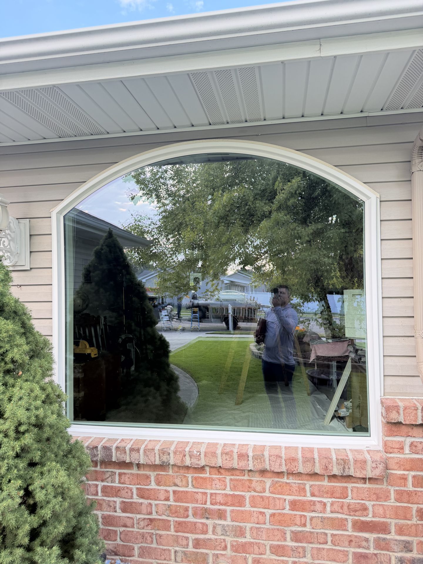  for Vivid Windows in Centerville, UT