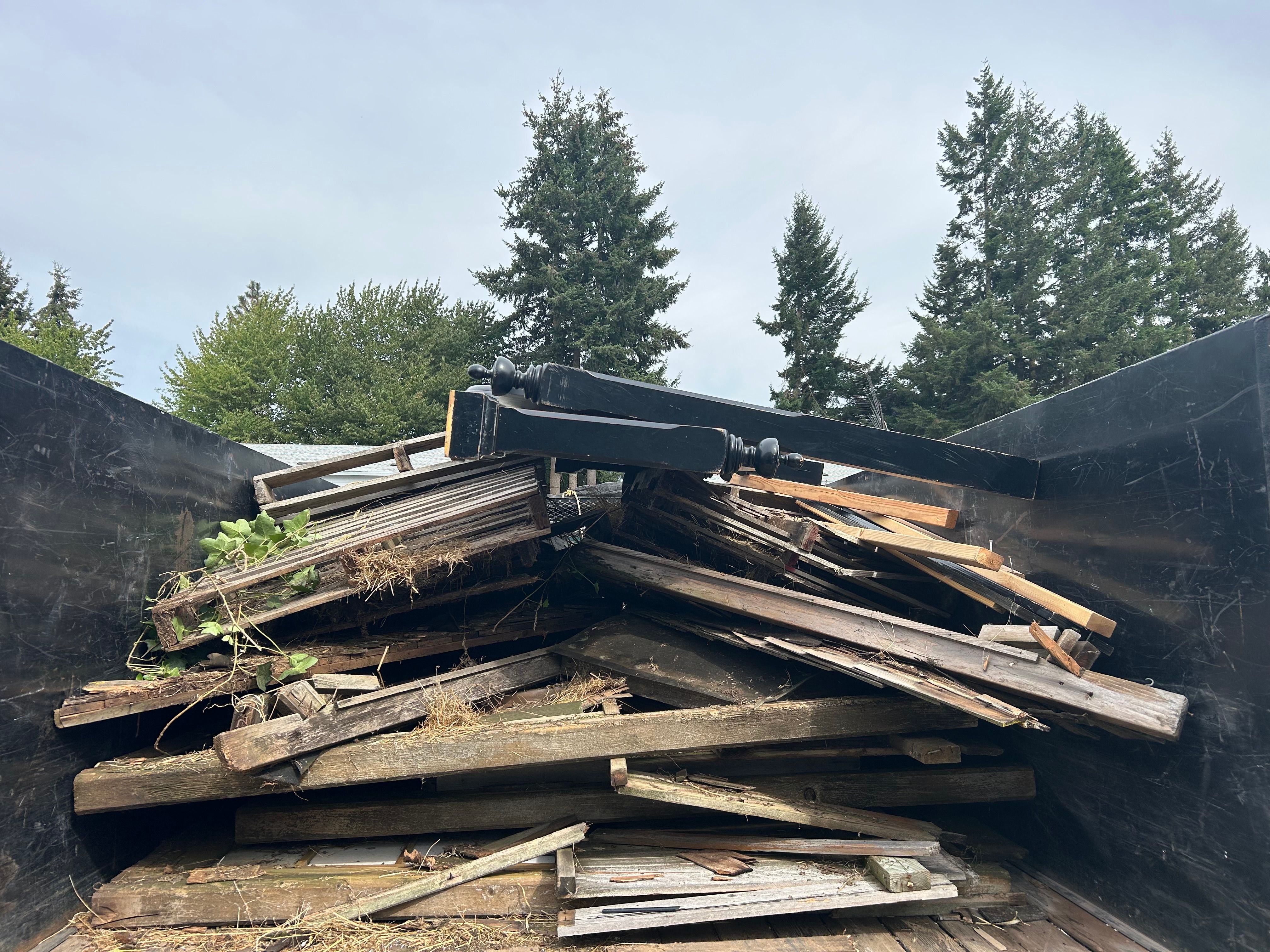  for Sol Junk Removal in Independence, OR