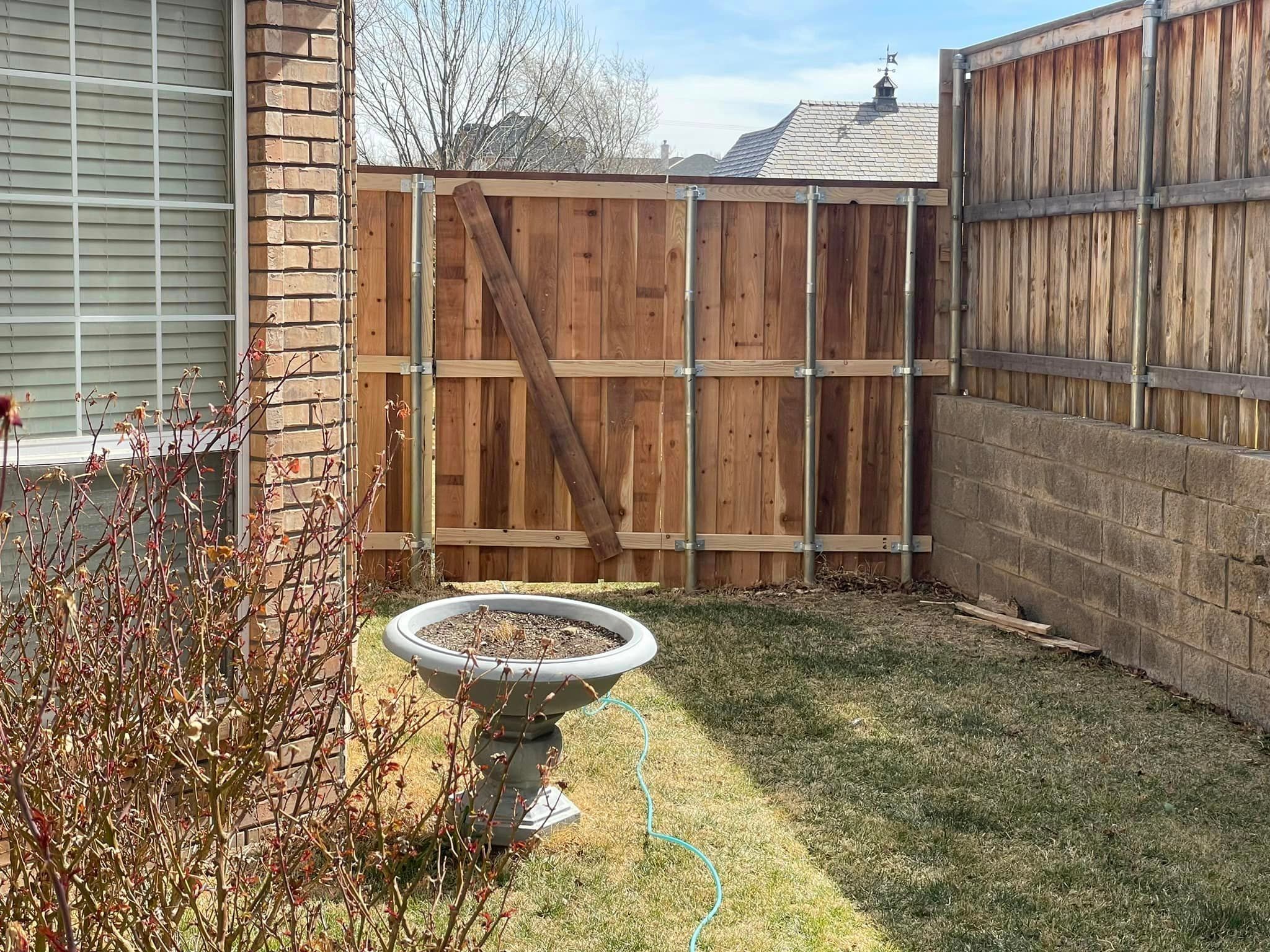  for Russell Fencing and Outdoors in Lubbock ,  TX