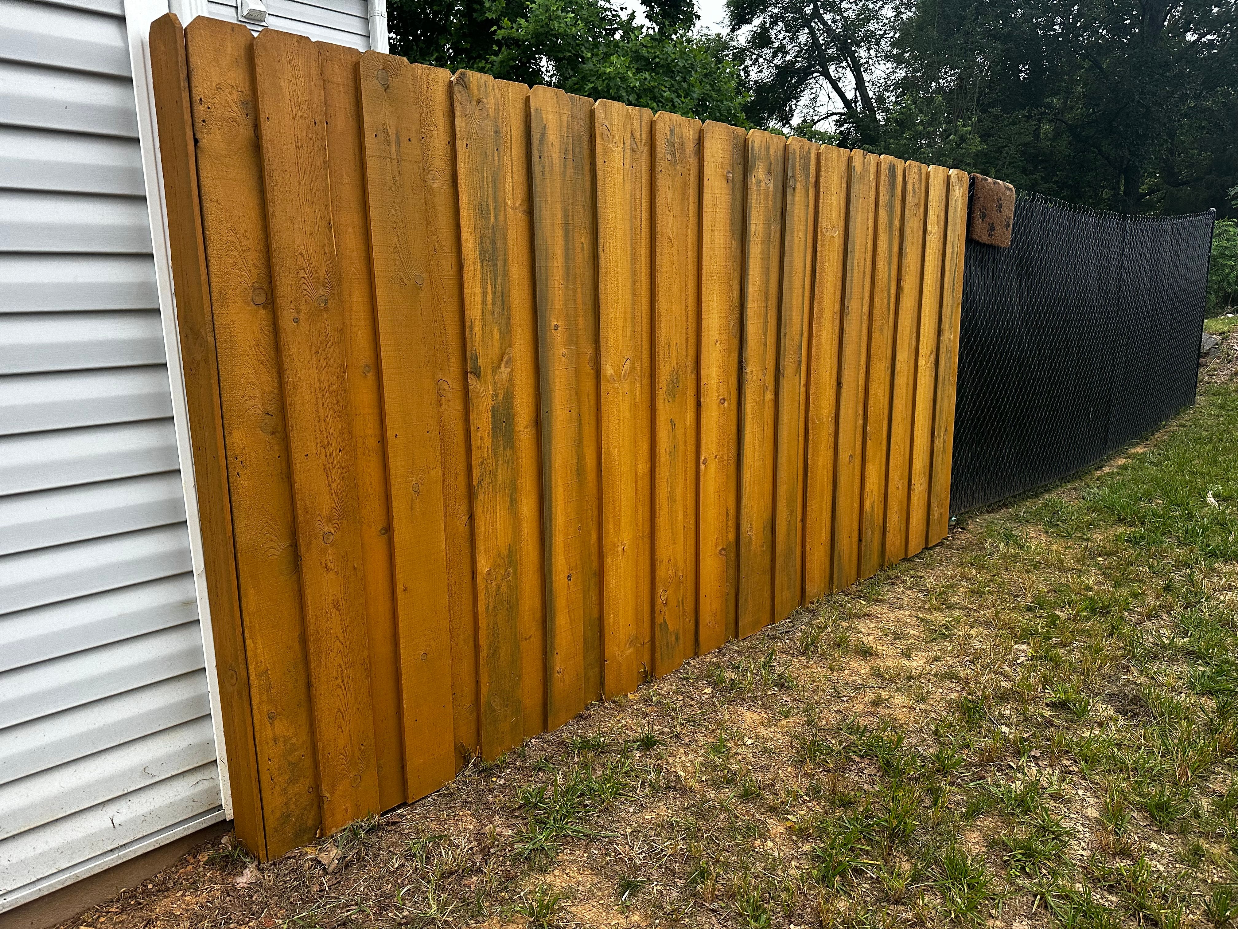 Deck Staining  for Cisco Kid Landscaping Inc. in Lincolnton, NC