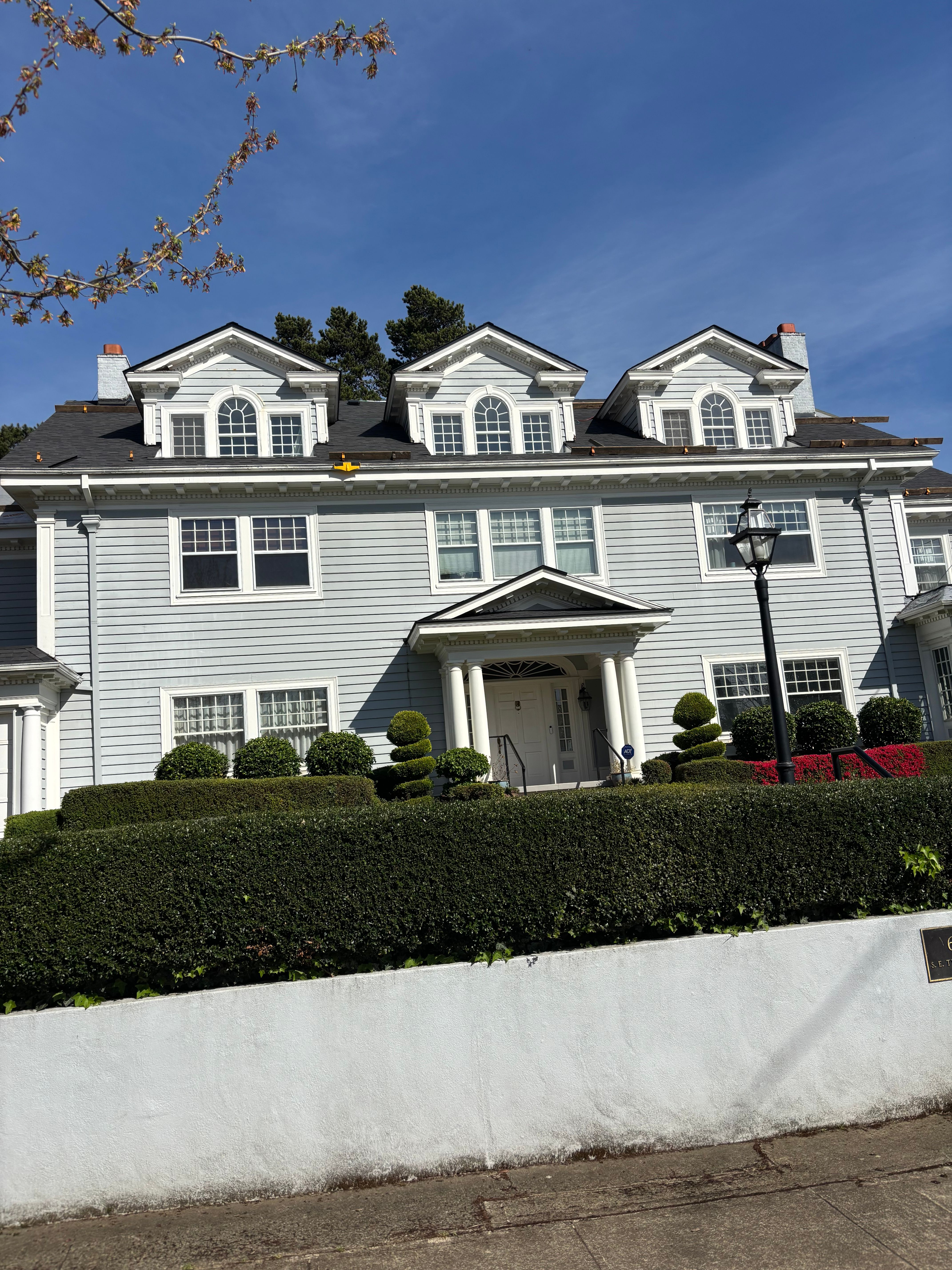  for MDM Roofing in Portland, OR