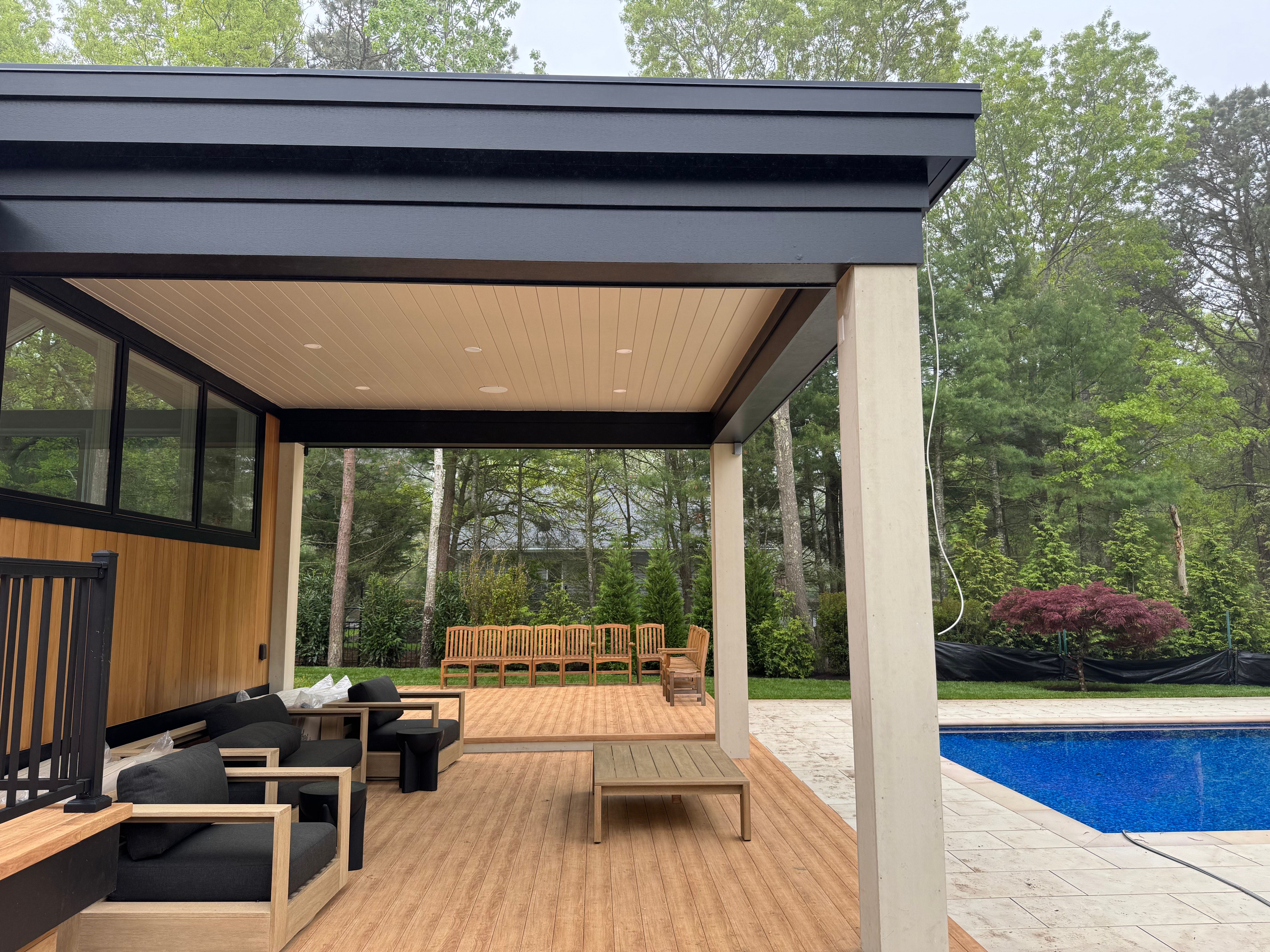 for Make It Right Contracting in East Hampton, NY