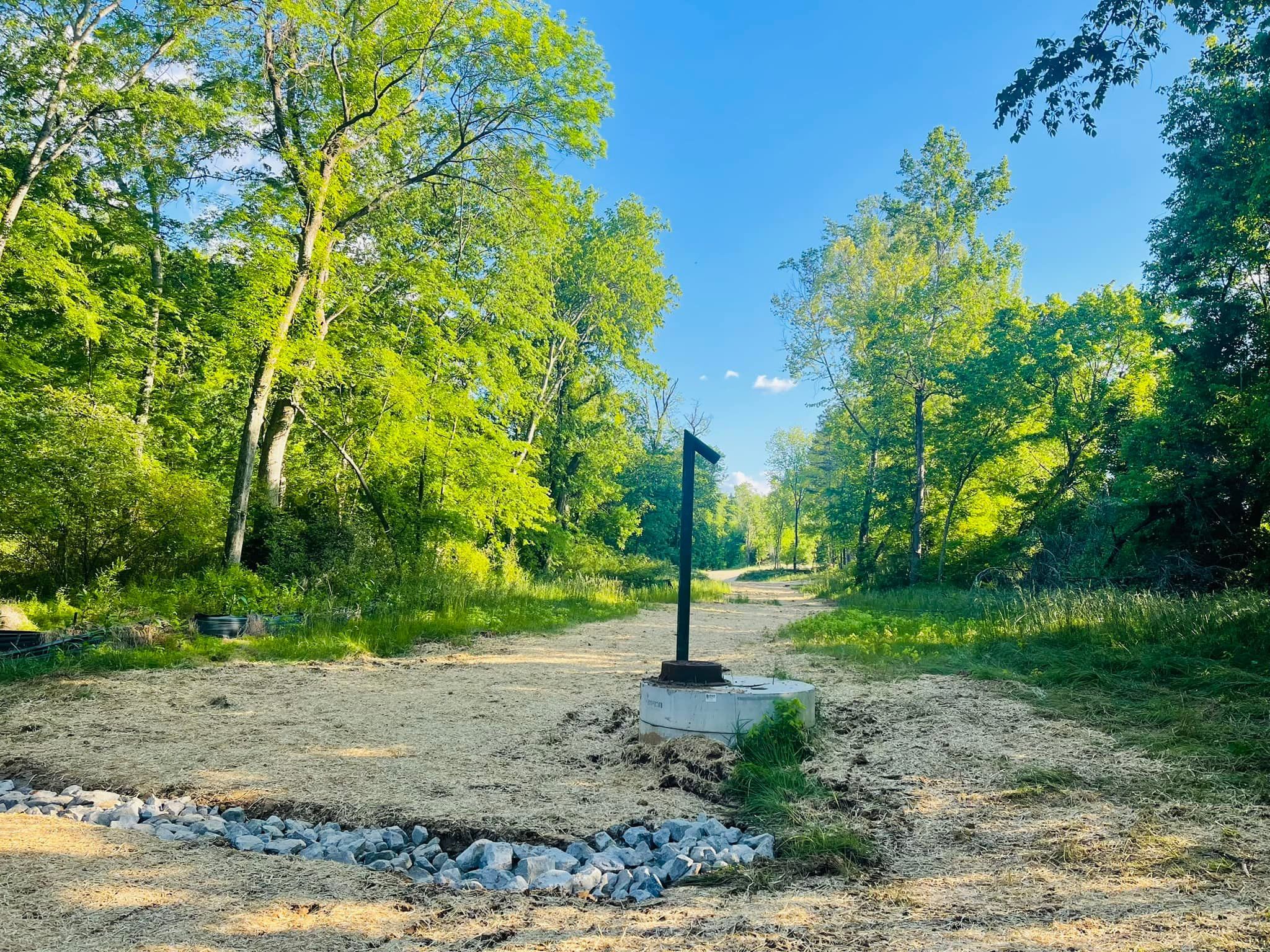  for Mountain Land Services LLC. in Oneida, TN